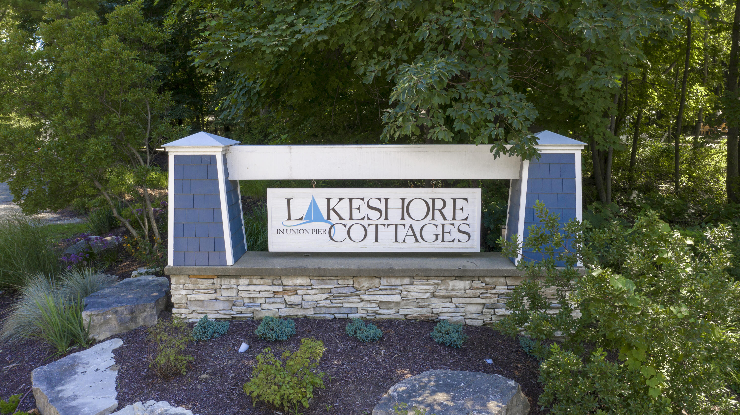 9948 Cottage Lane Union Pier MI 49129