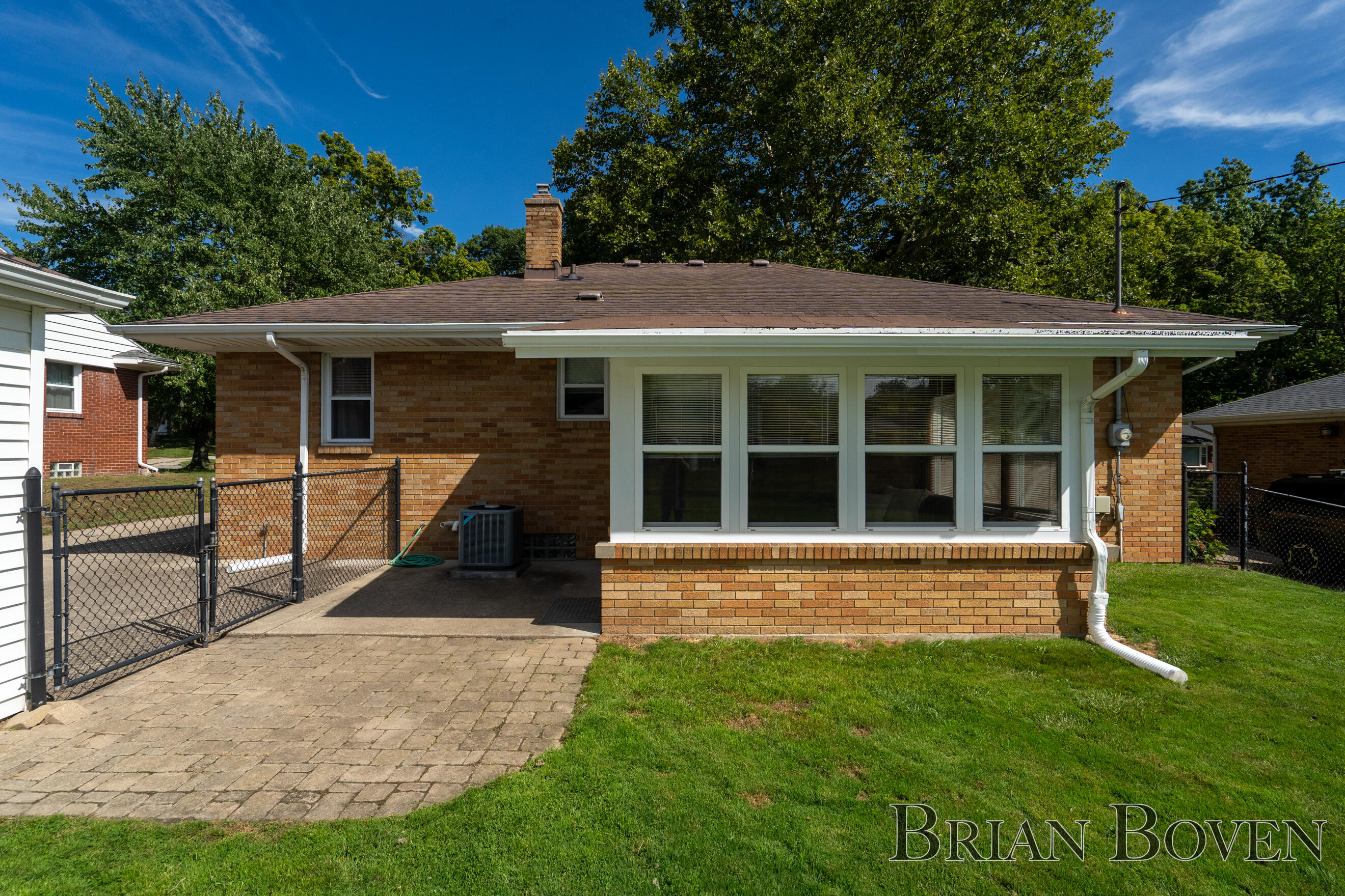 1857 Houseman Avenue NE Grand Rapids MI 49505
