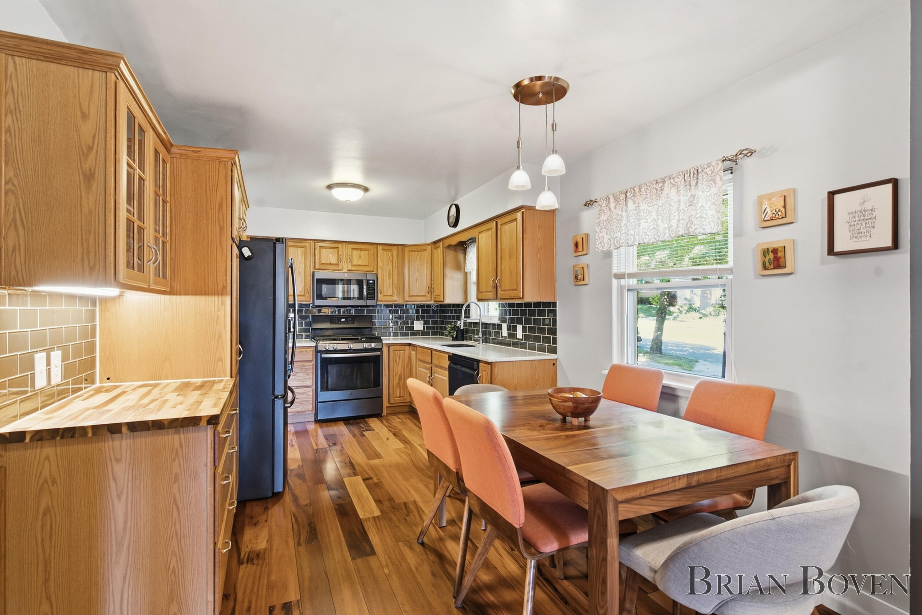 1857 Houseman Avenue NE Grand Rapids MI 49505