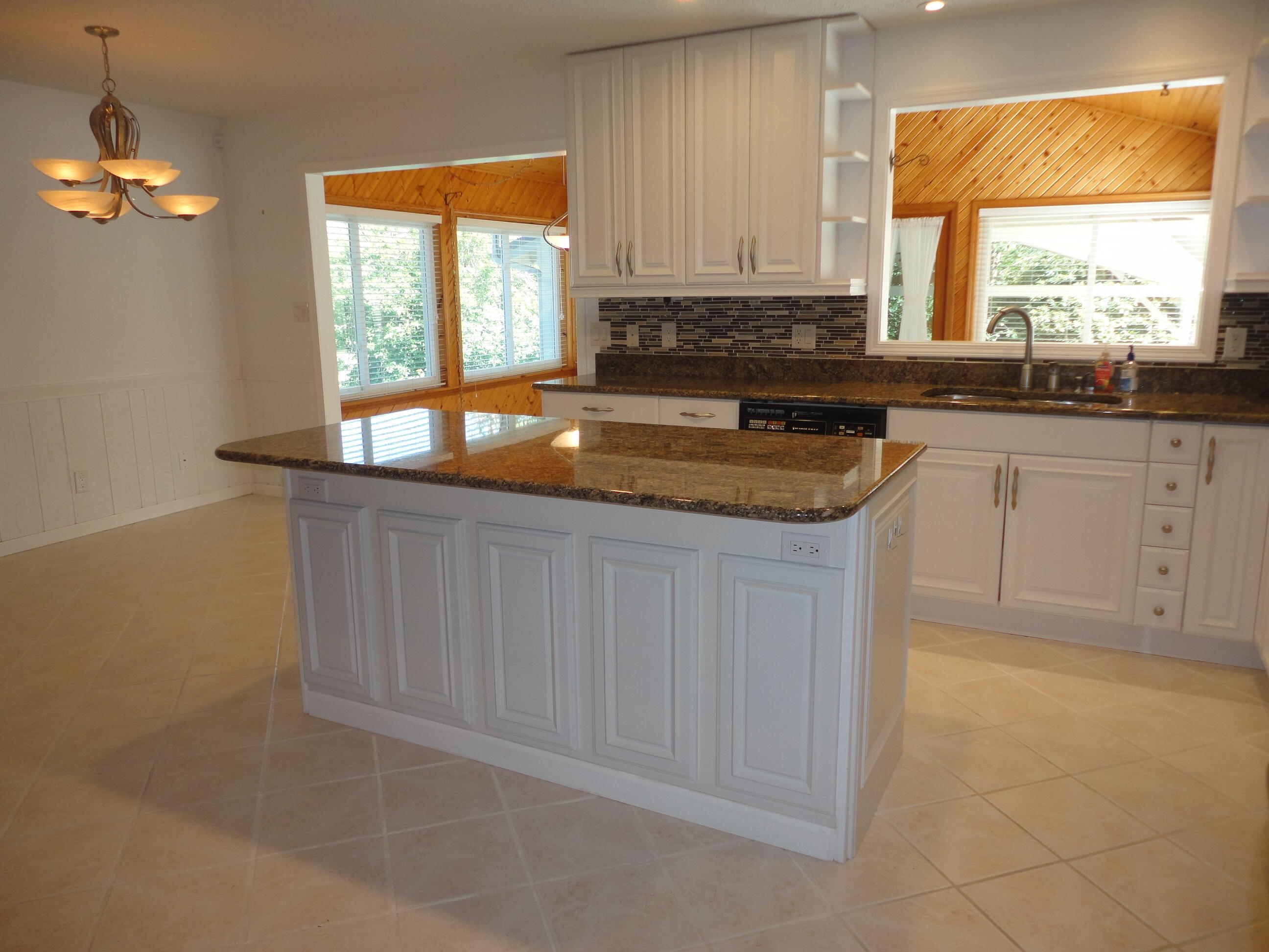 8711 Riverbend Drive South Haven MI 49090