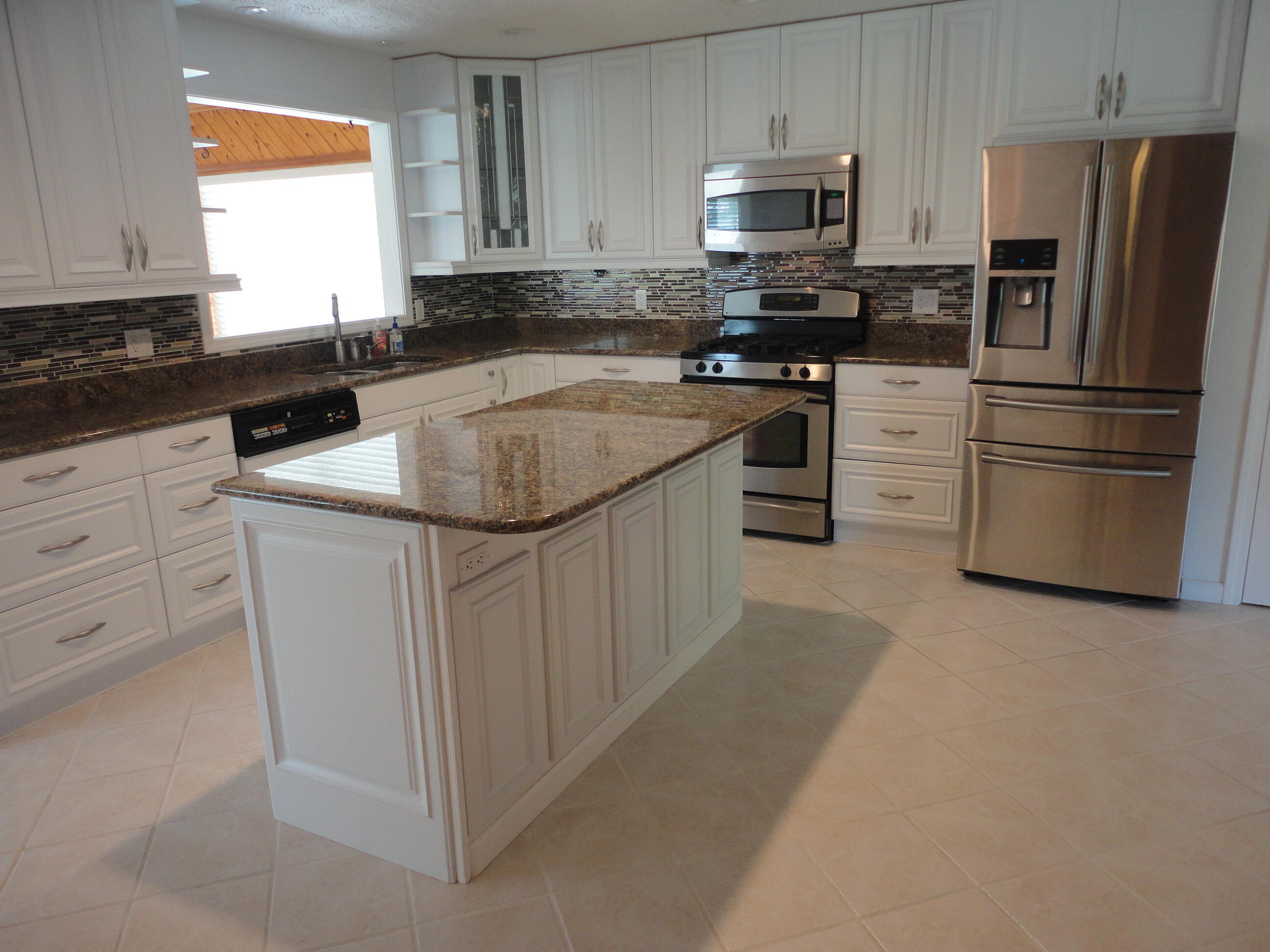 8711 Riverbend Drive South Haven MI 49090