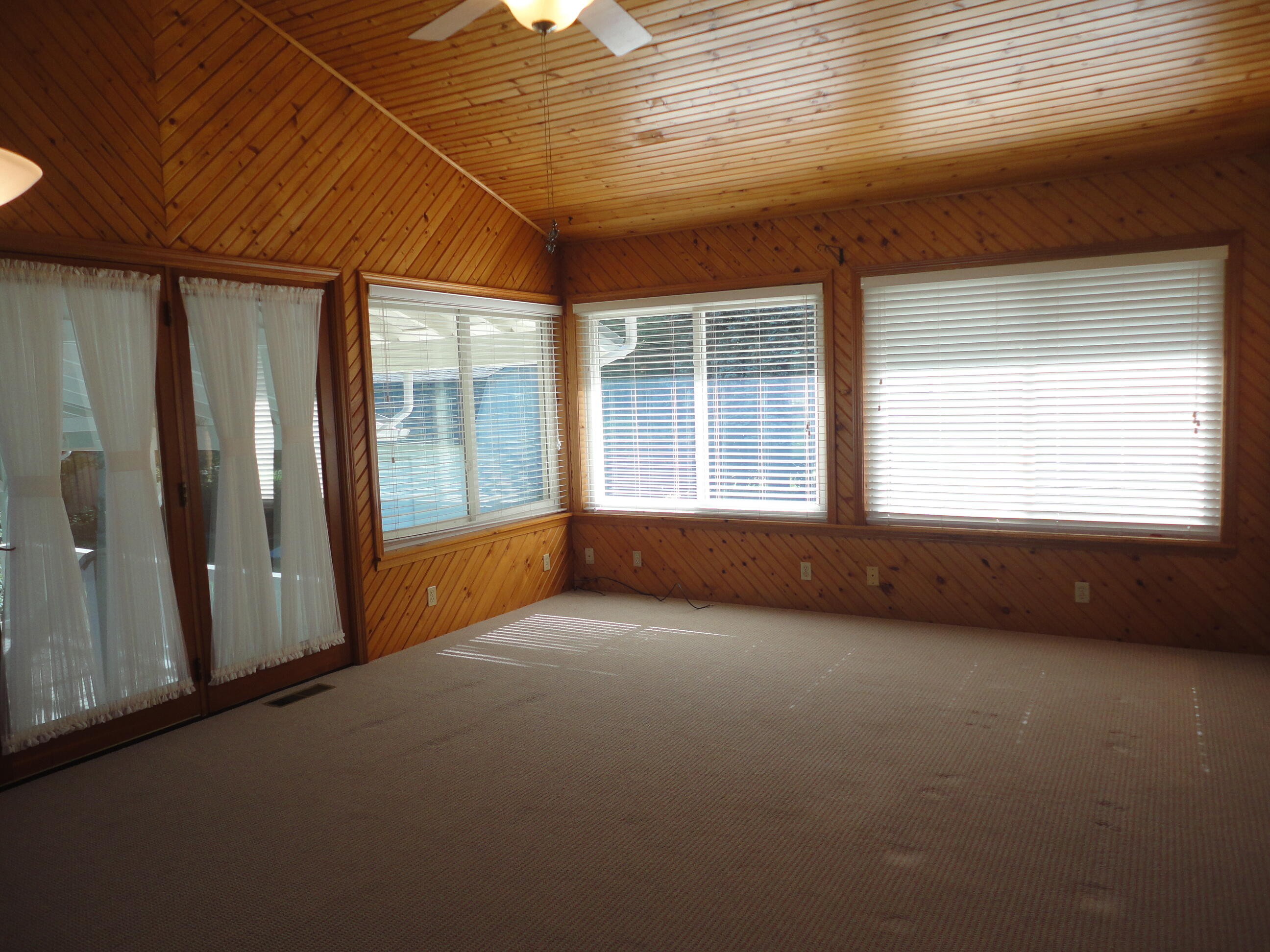 8711 Riverbend Drive South Haven MI 49090