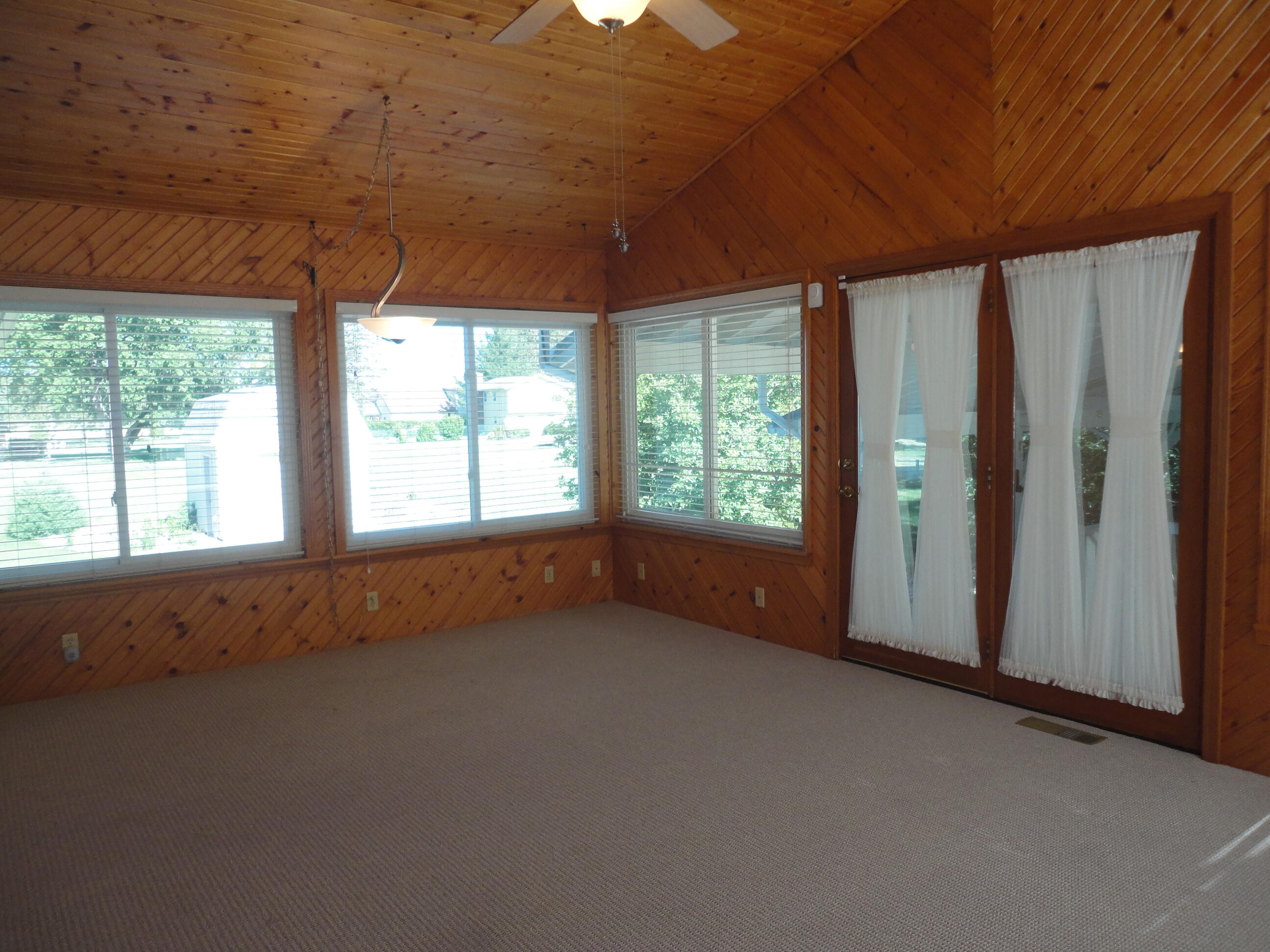 8711 Riverbend Drive South Haven MI 49090