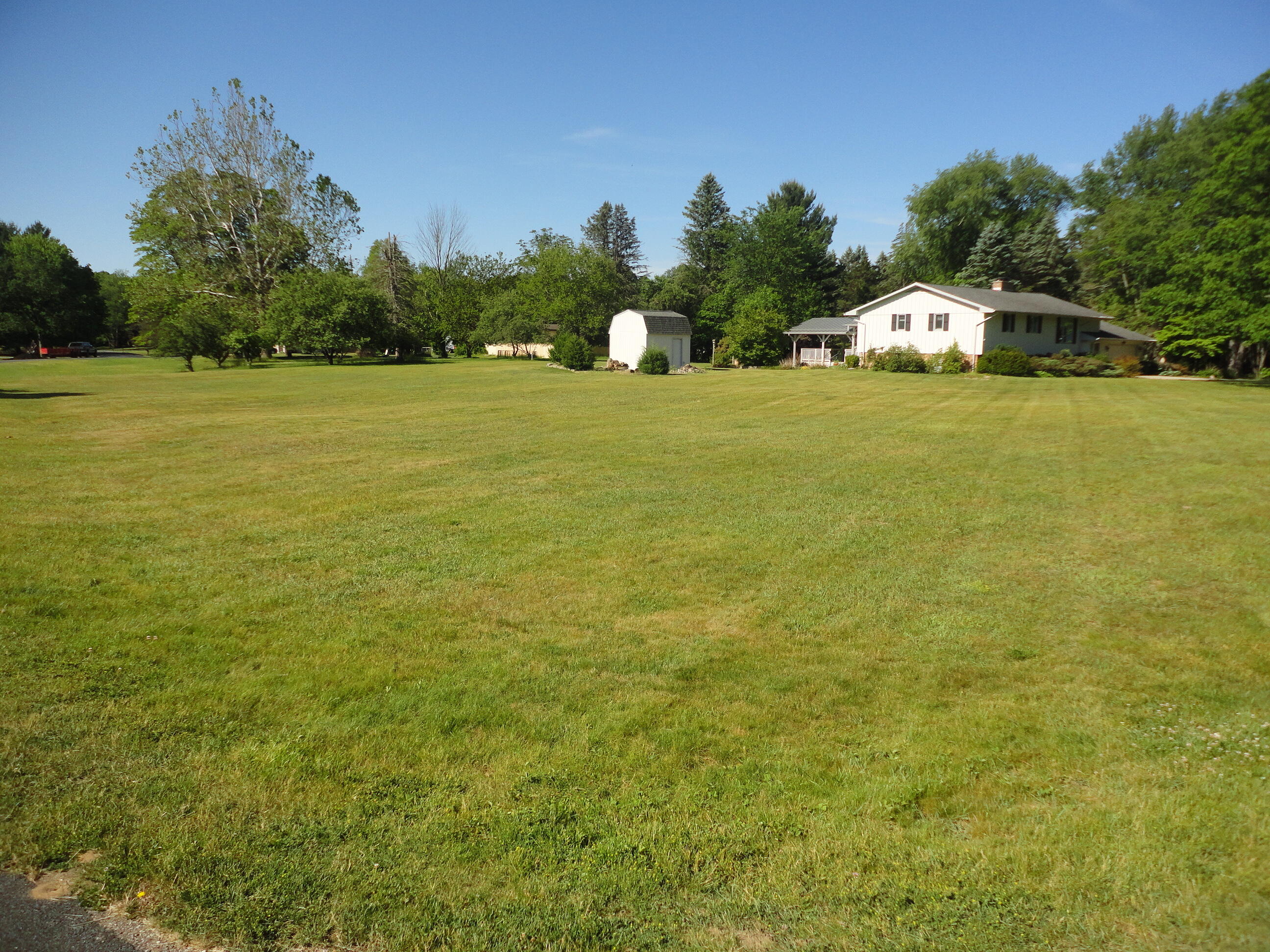 8711 Riverbend Drive South Haven MI 49090