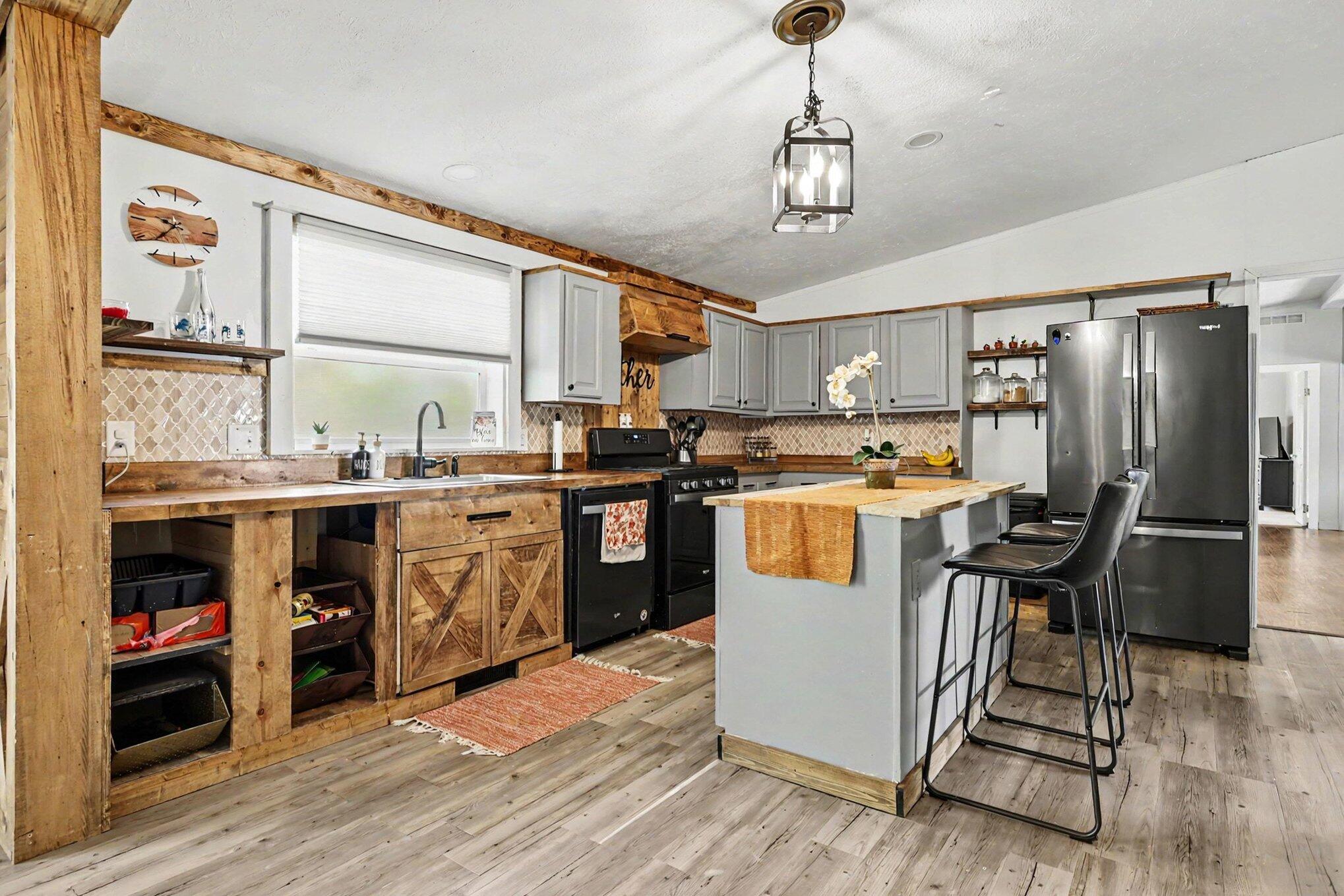 484 Blue Star Highway South Haven MI 49090