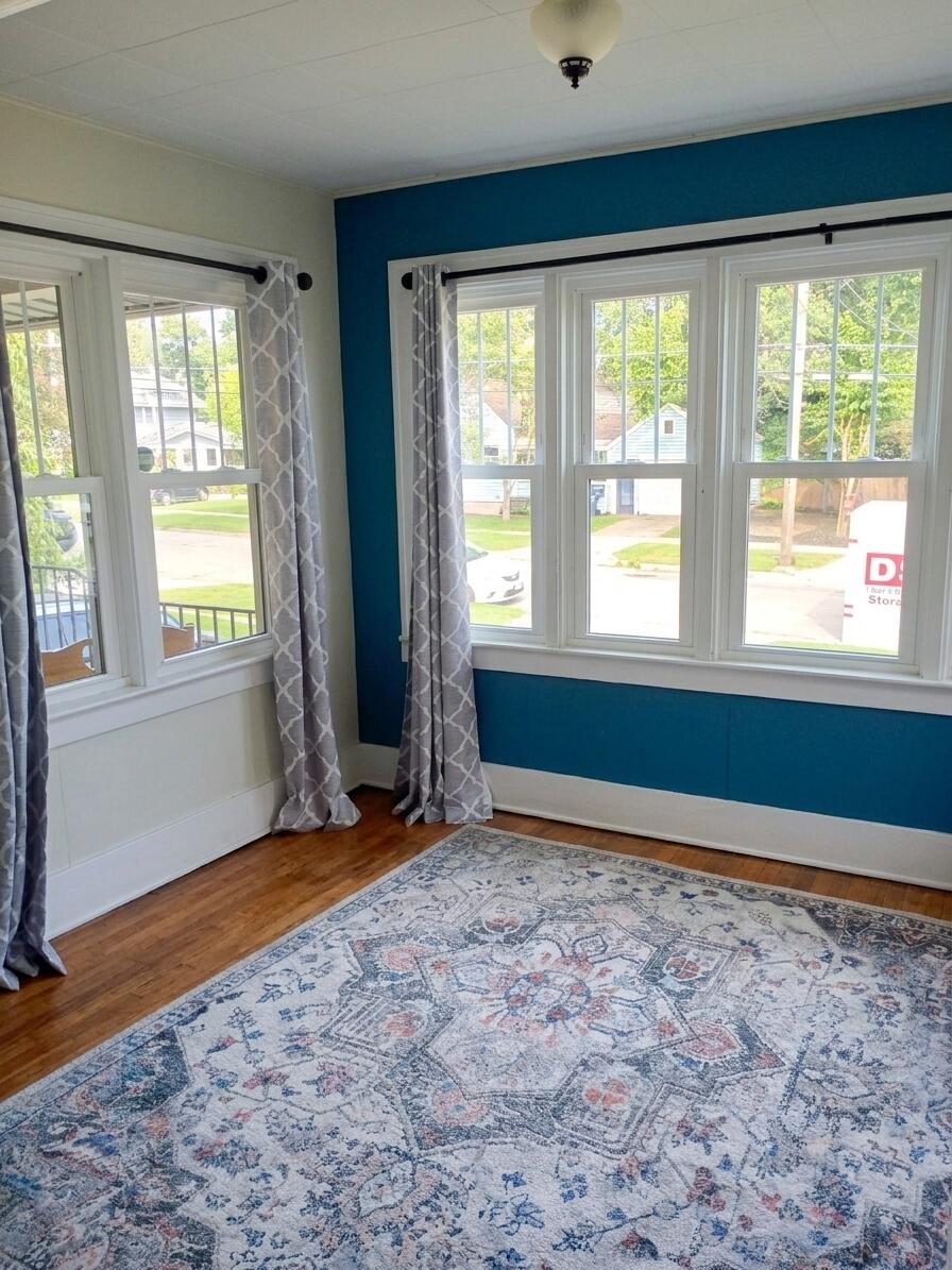 1347 NW Powers Avenue Grand Rapids MI 49504