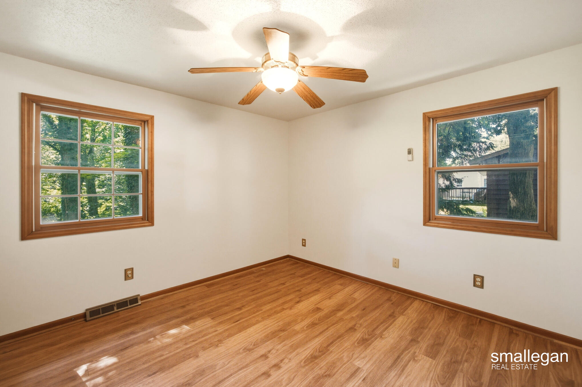 827 Shadybrook Drive Holland MI 49424