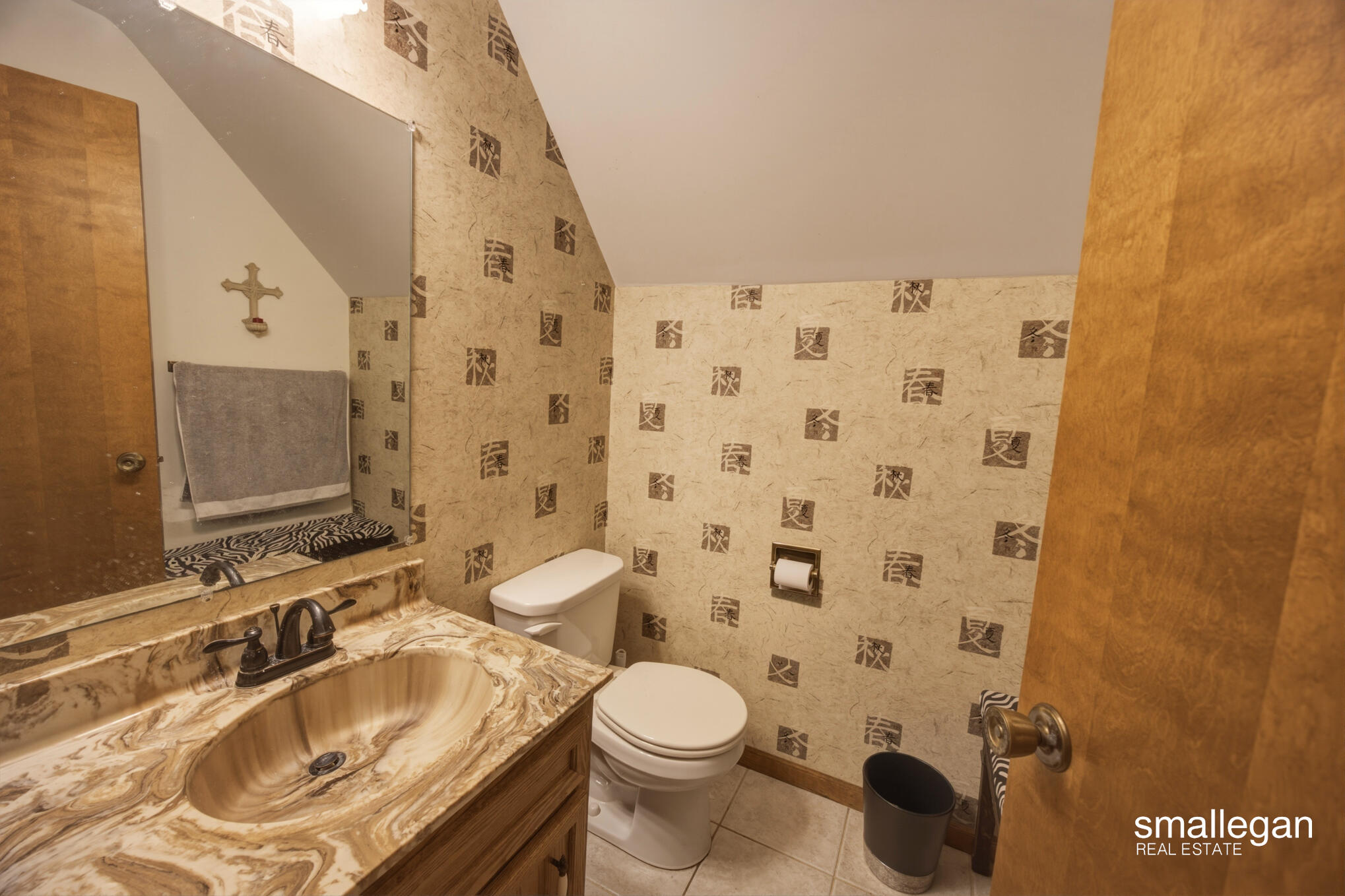 827 Shadybrook Drive Holland MI 49424