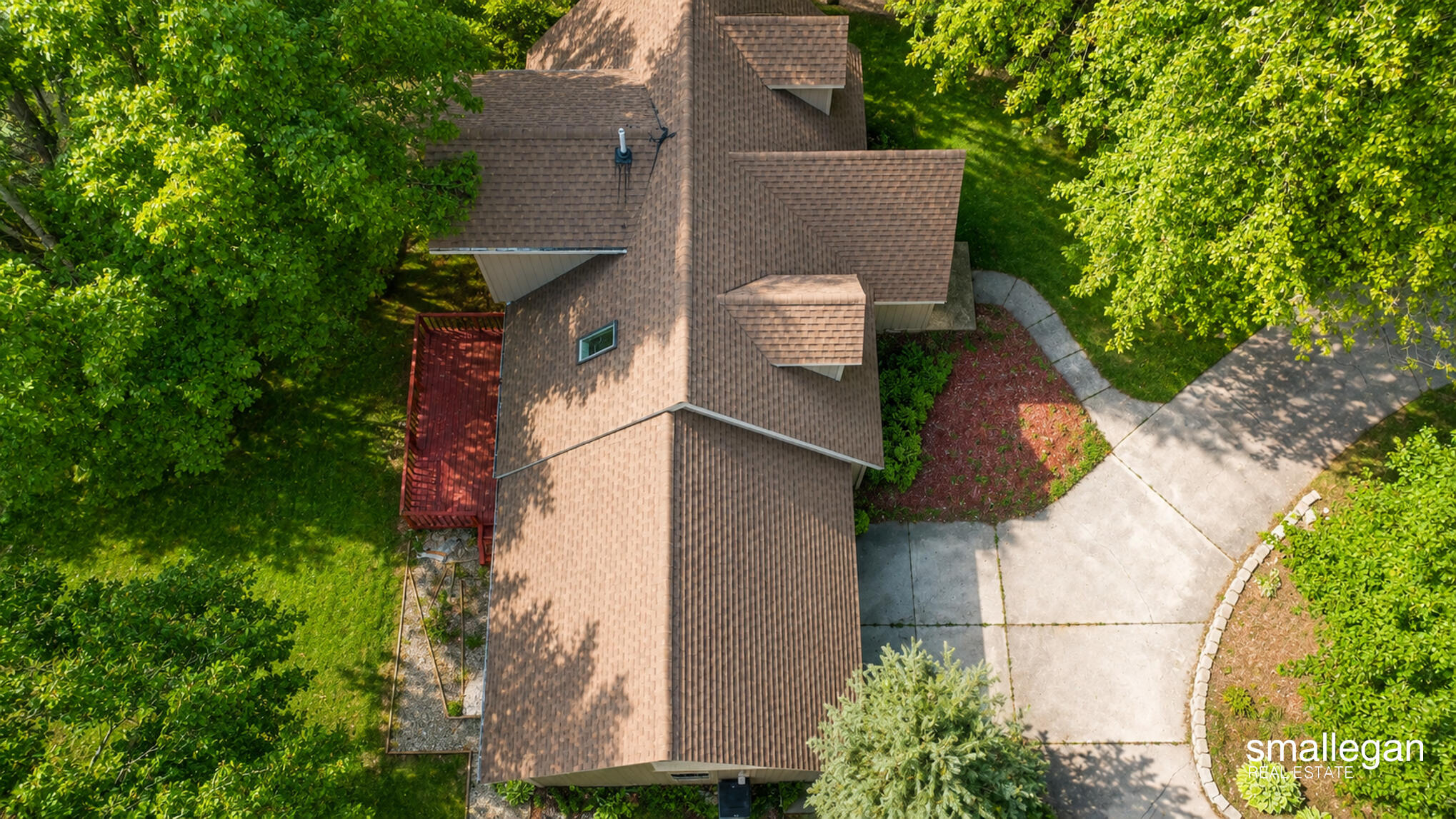 827 Shadybrook Drive Holland MI 49424