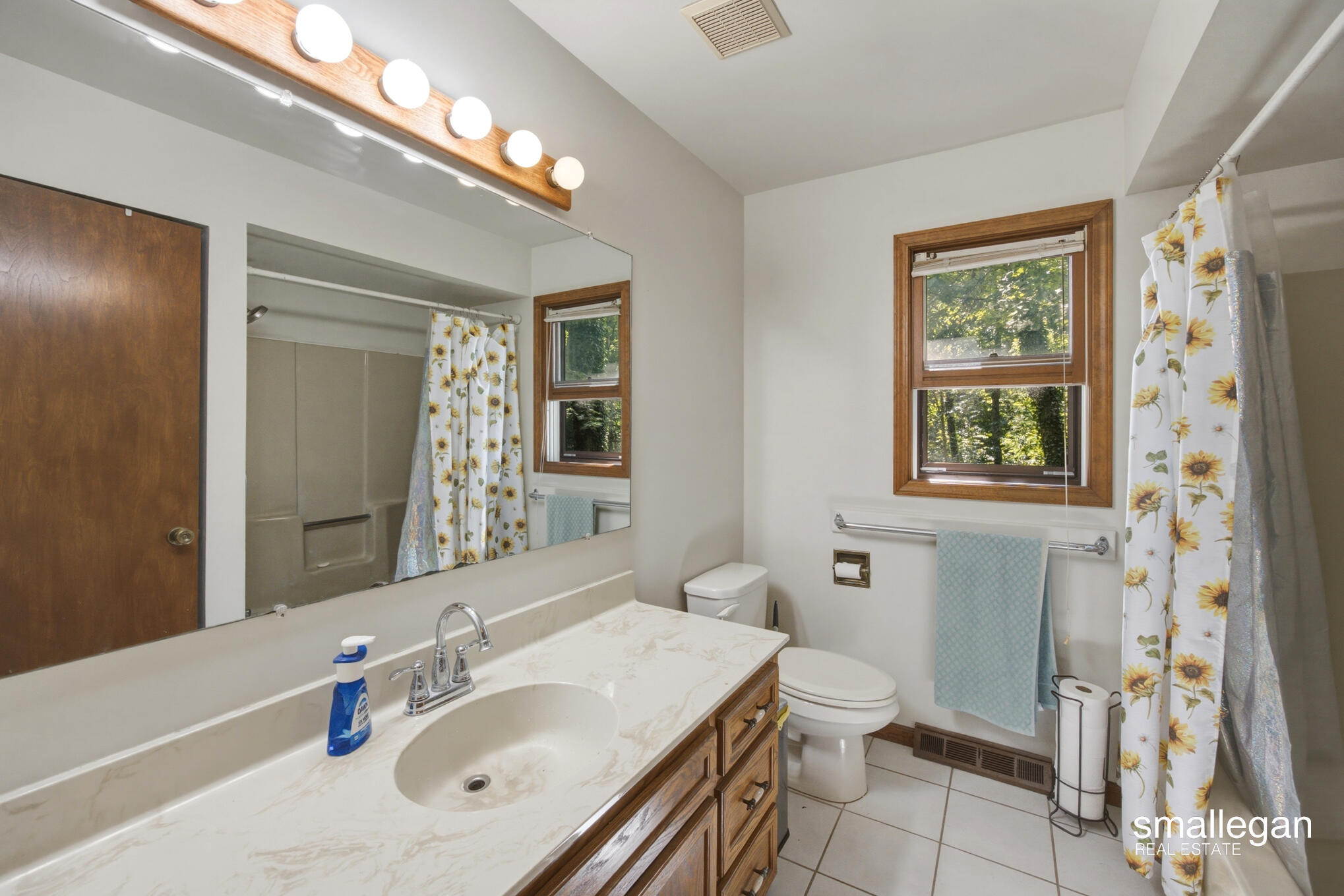 827 Shadybrook Drive Holland MI 49424