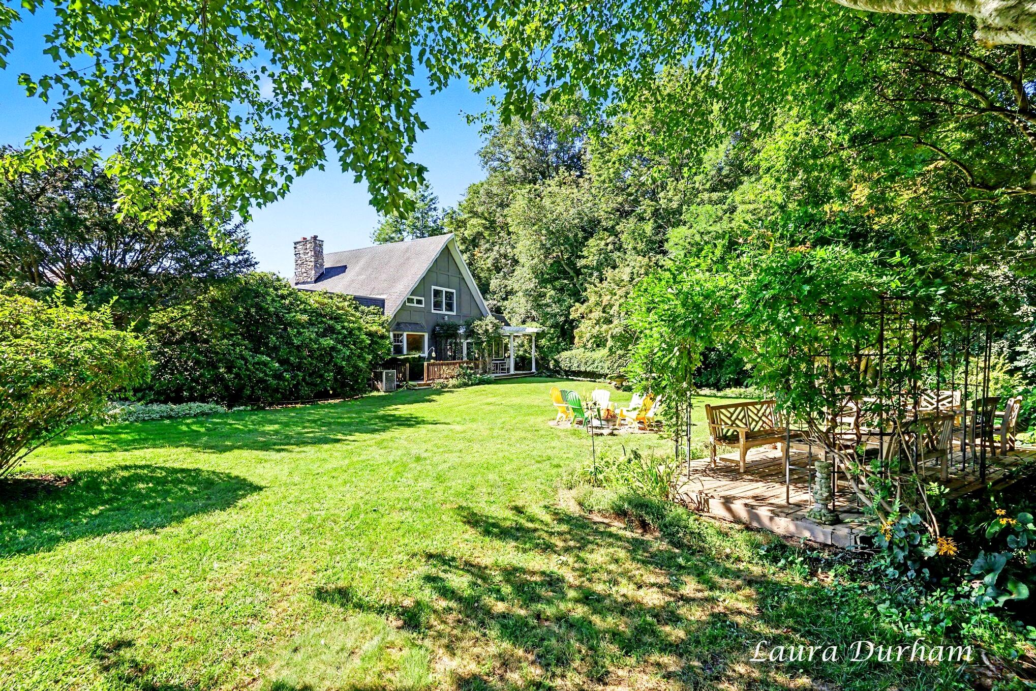 6391 122nd Avenue Fennville MI 49408