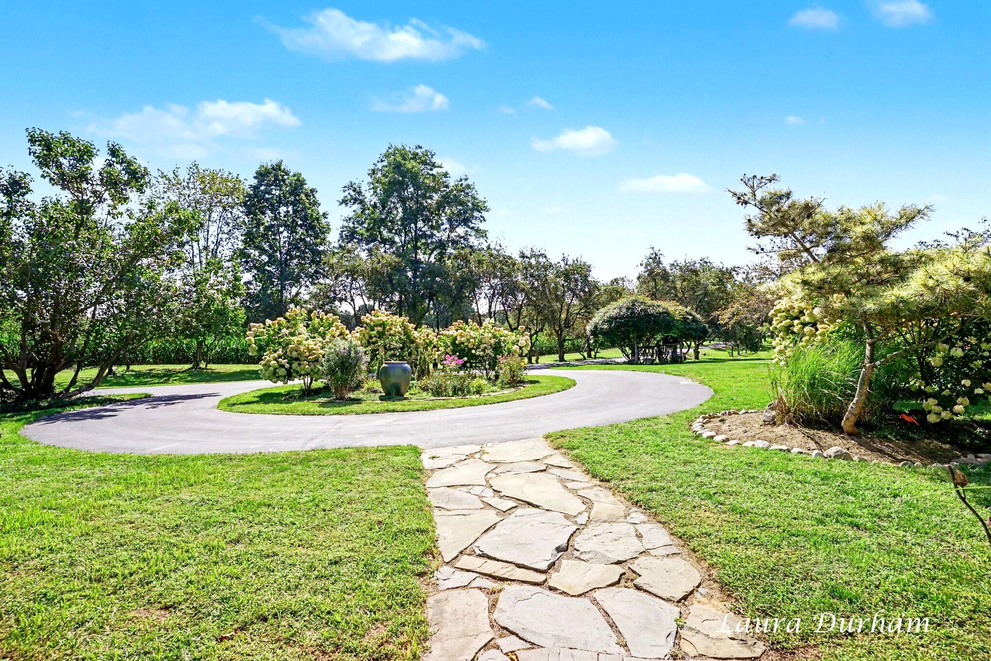 6391 122nd Avenue Fennville MI 49408