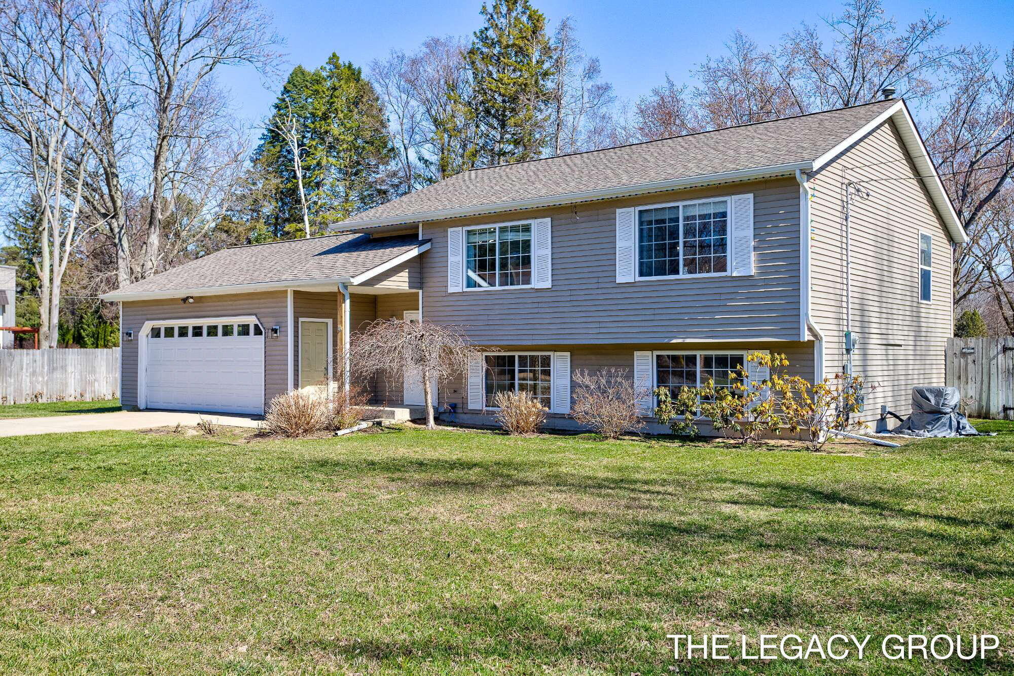 651 S 160th Avenue Holland MI 49423