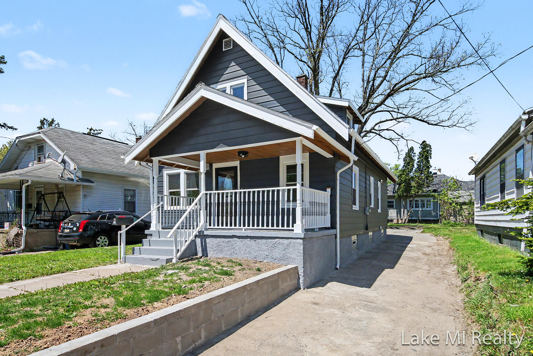 719 Leonard Street NE Grand Rapids MI 49503