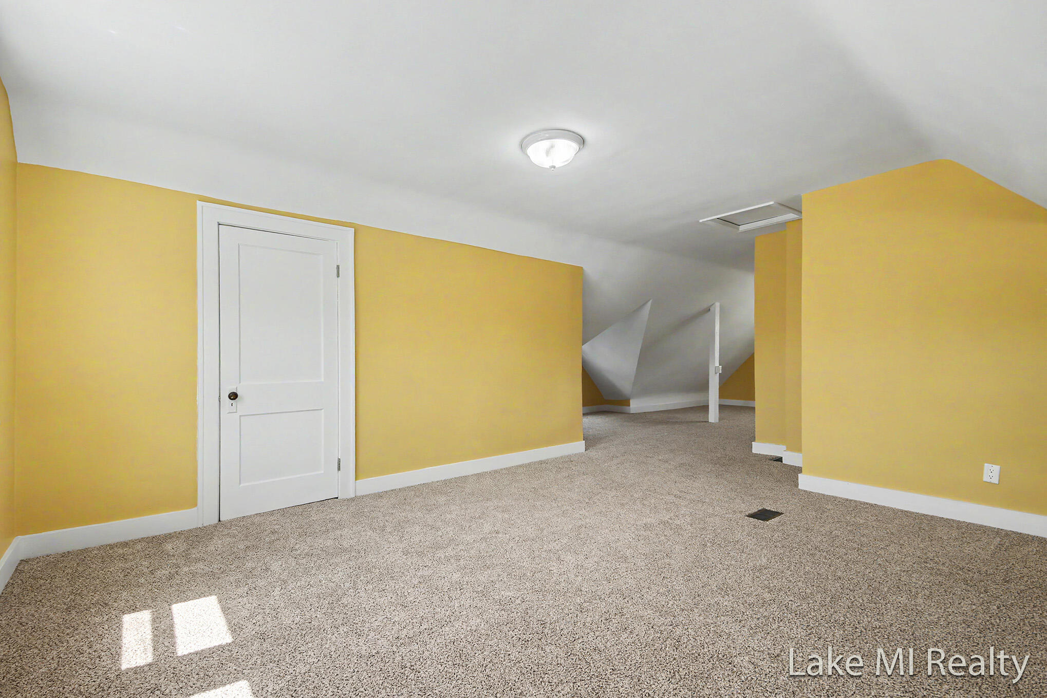 719 Leonard Street NE Grand Rapids MI 49503