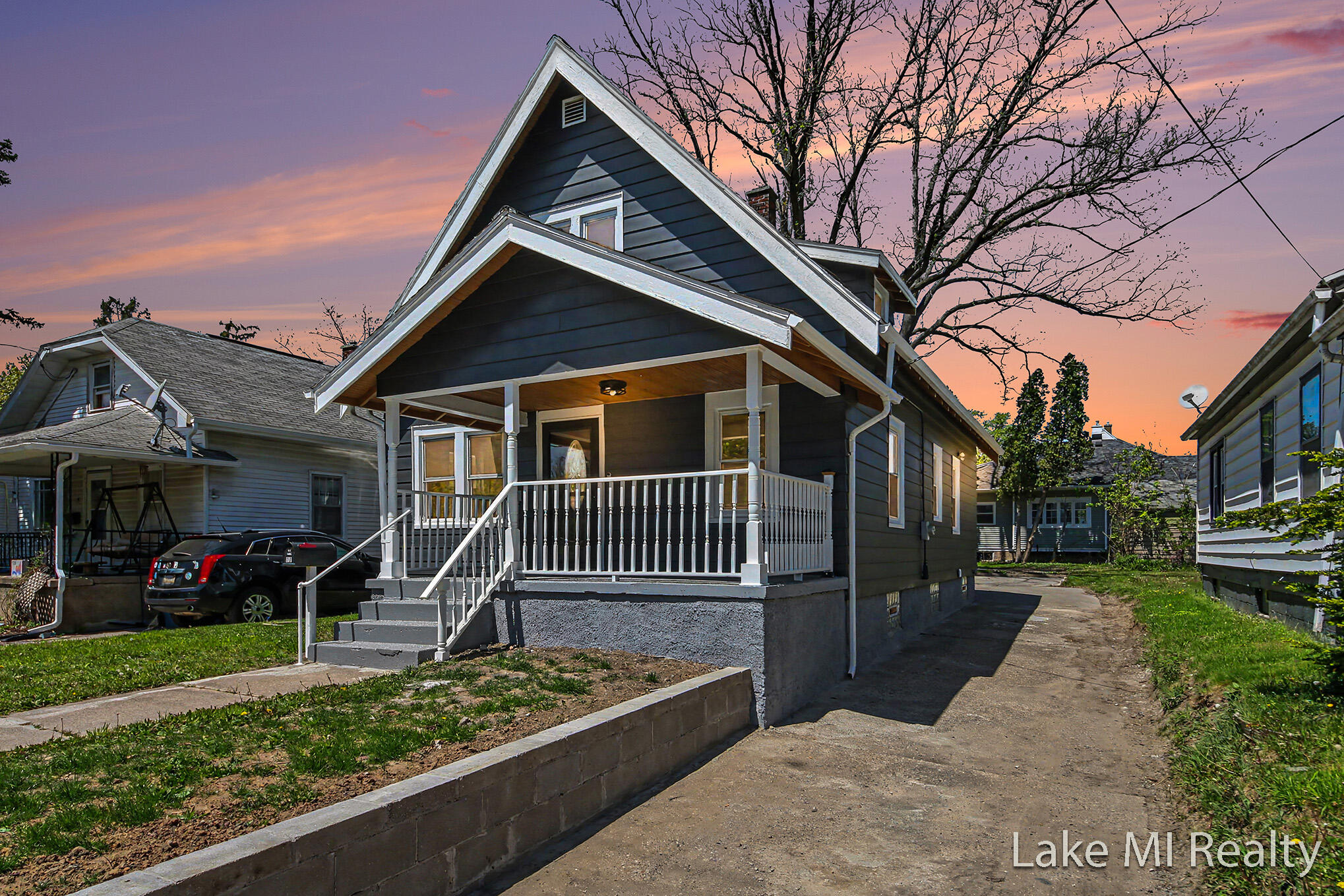 719 Leonard Street NE Grand Rapids MI 49503