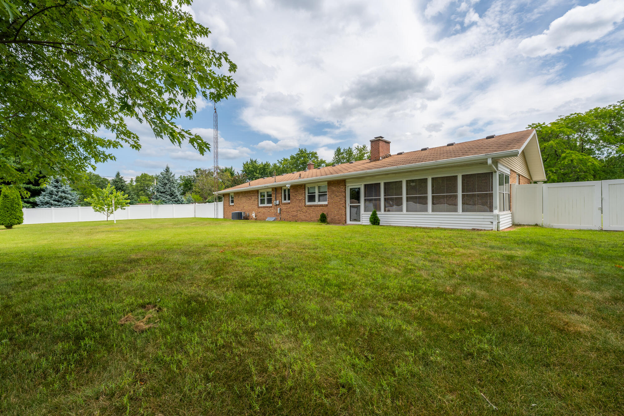 5980 Willow Creek Path Stevensville MI 49127