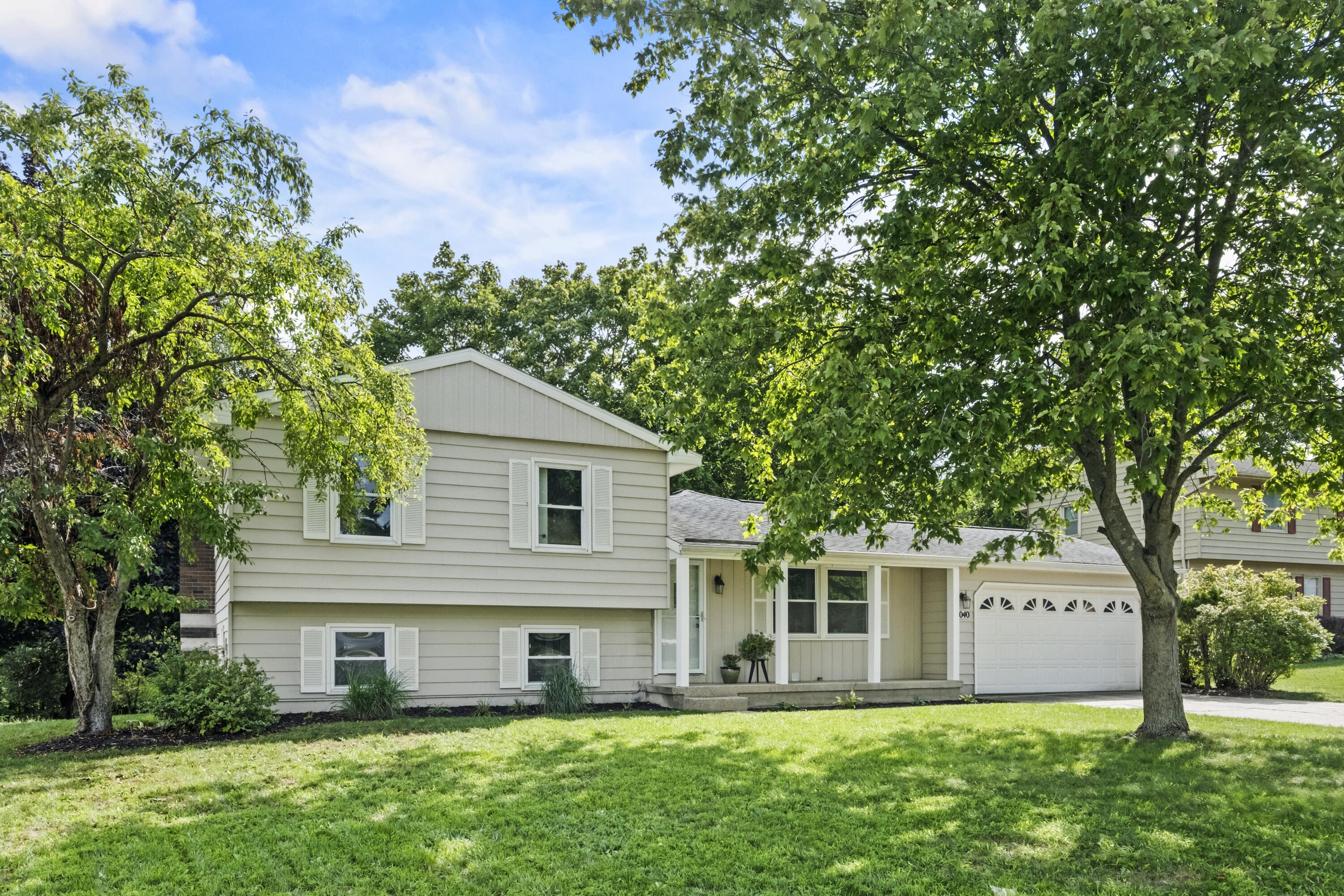 6040 Adacroft Drive SE Ada MI 49301