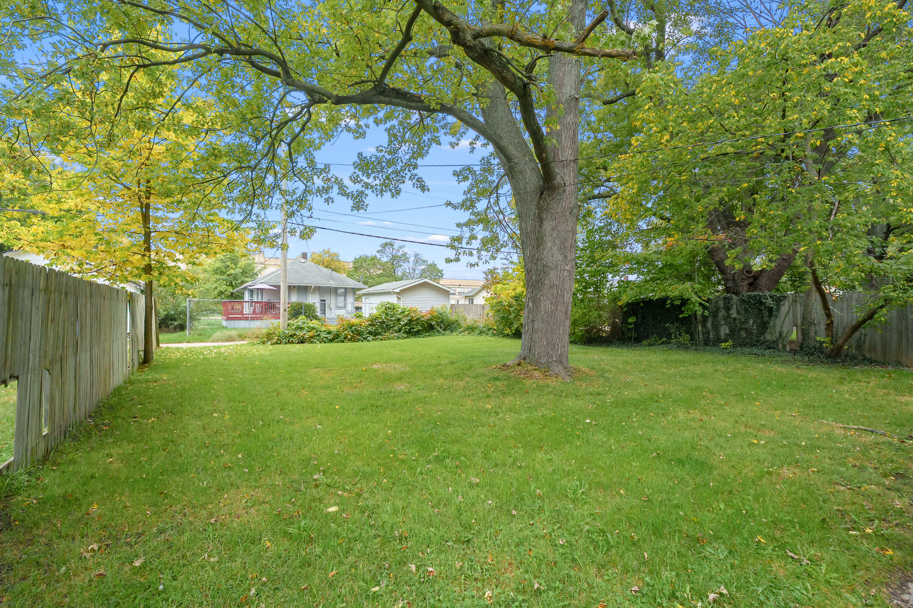 862 Lavette Avenue Benton Harbor MI 49022