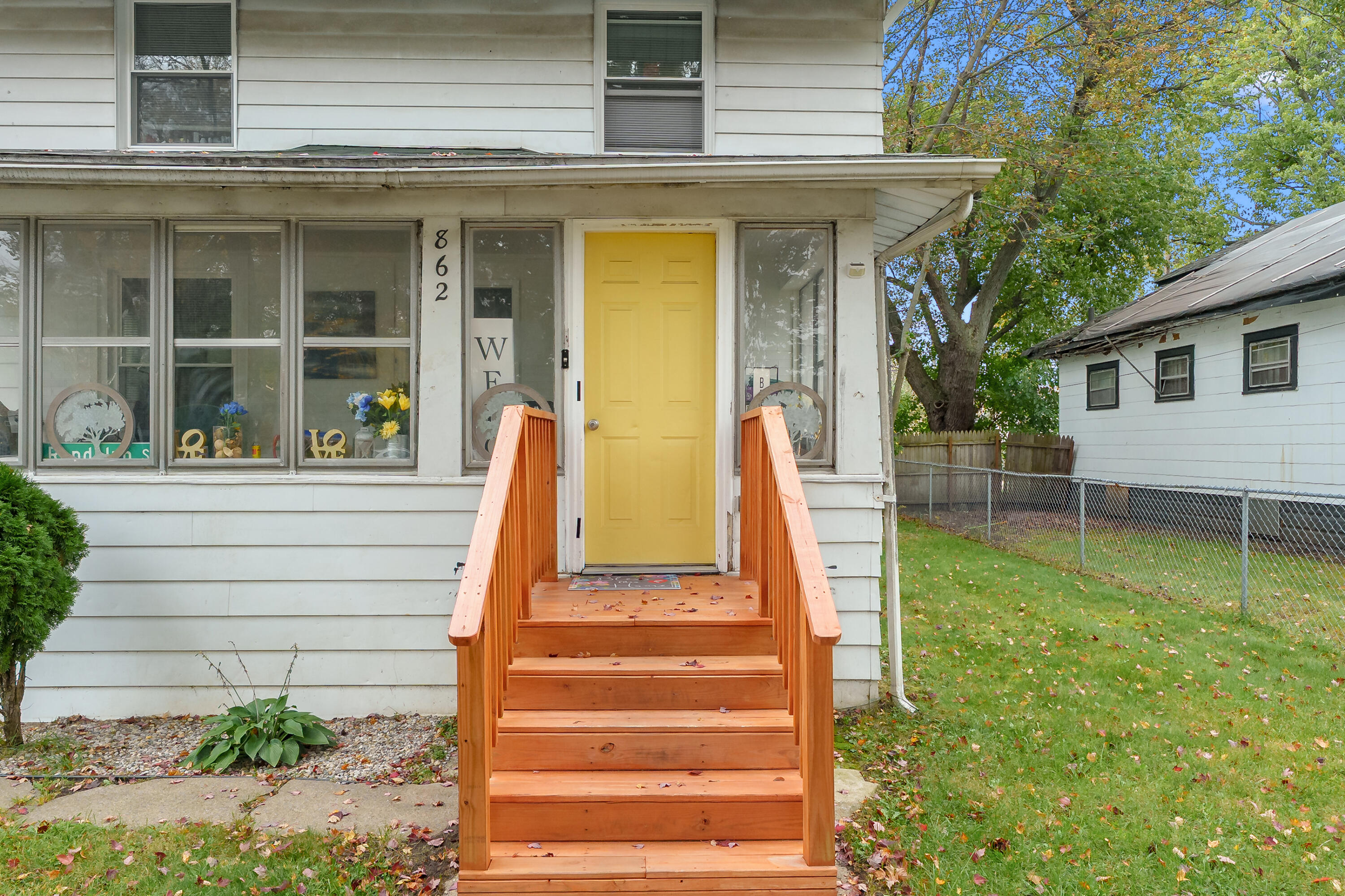 862 Lavette Avenue Benton Harbor MI 49022