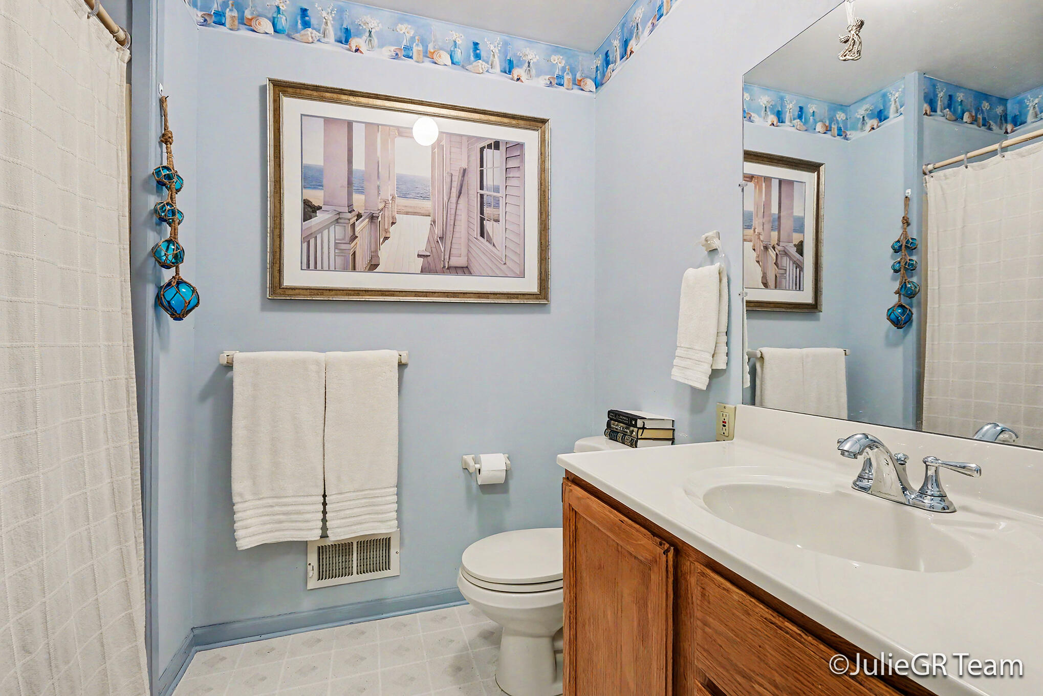 6635 E Via Vista Court NE Rockford MI 49341
