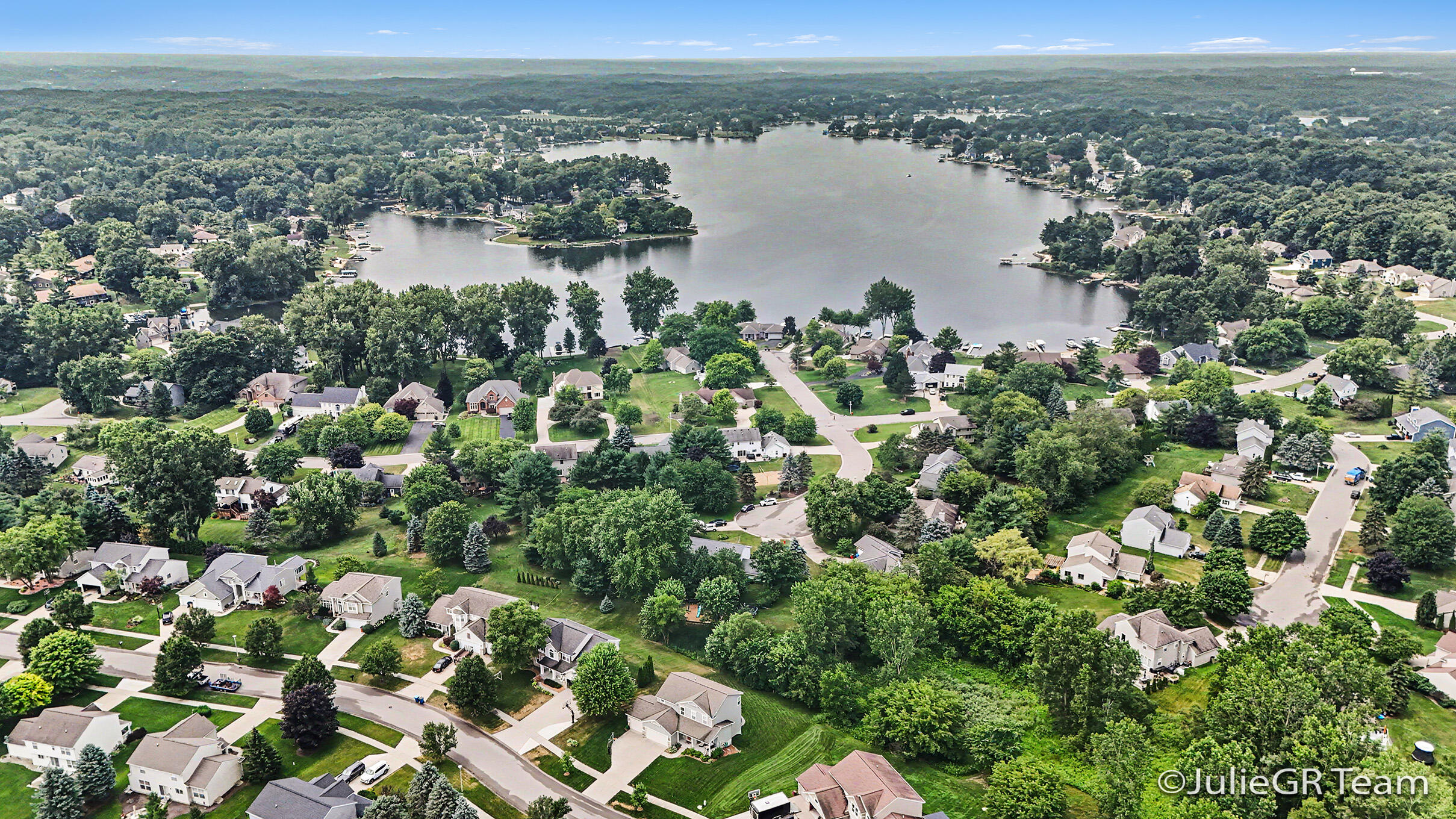 6635 E Via Vista Court NE Rockford MI 49341