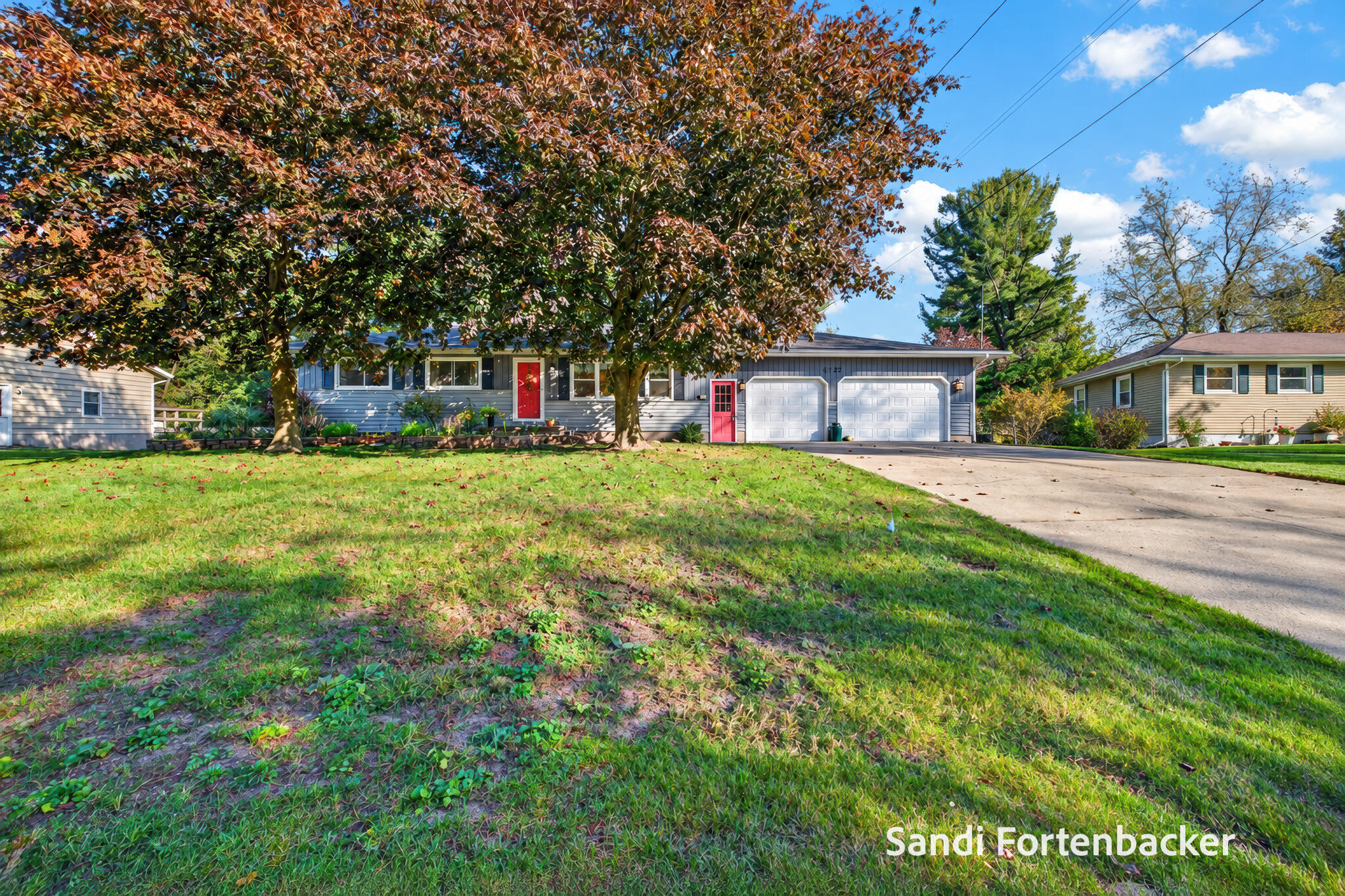 5122 Melmax Street Norton Shores MI 49441
