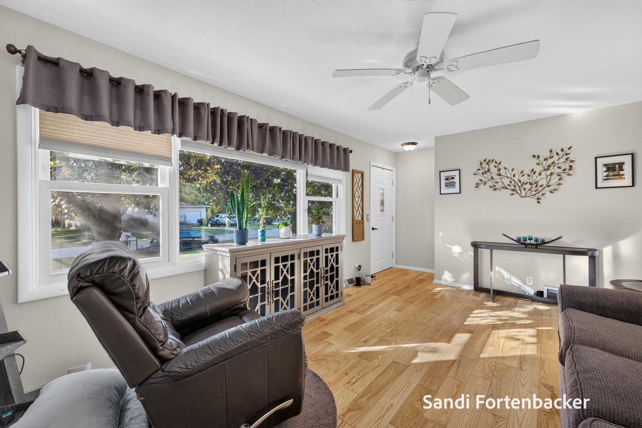 5122 Melmax Street Norton Shores MI 49441