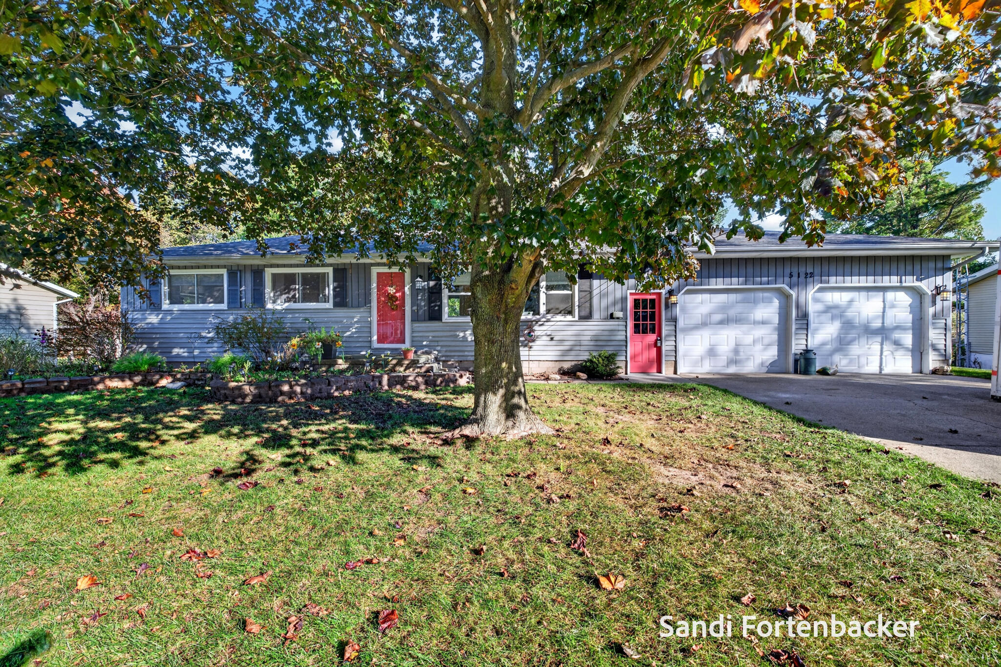 5122 Melmax Street Norton Shores MI 49441
