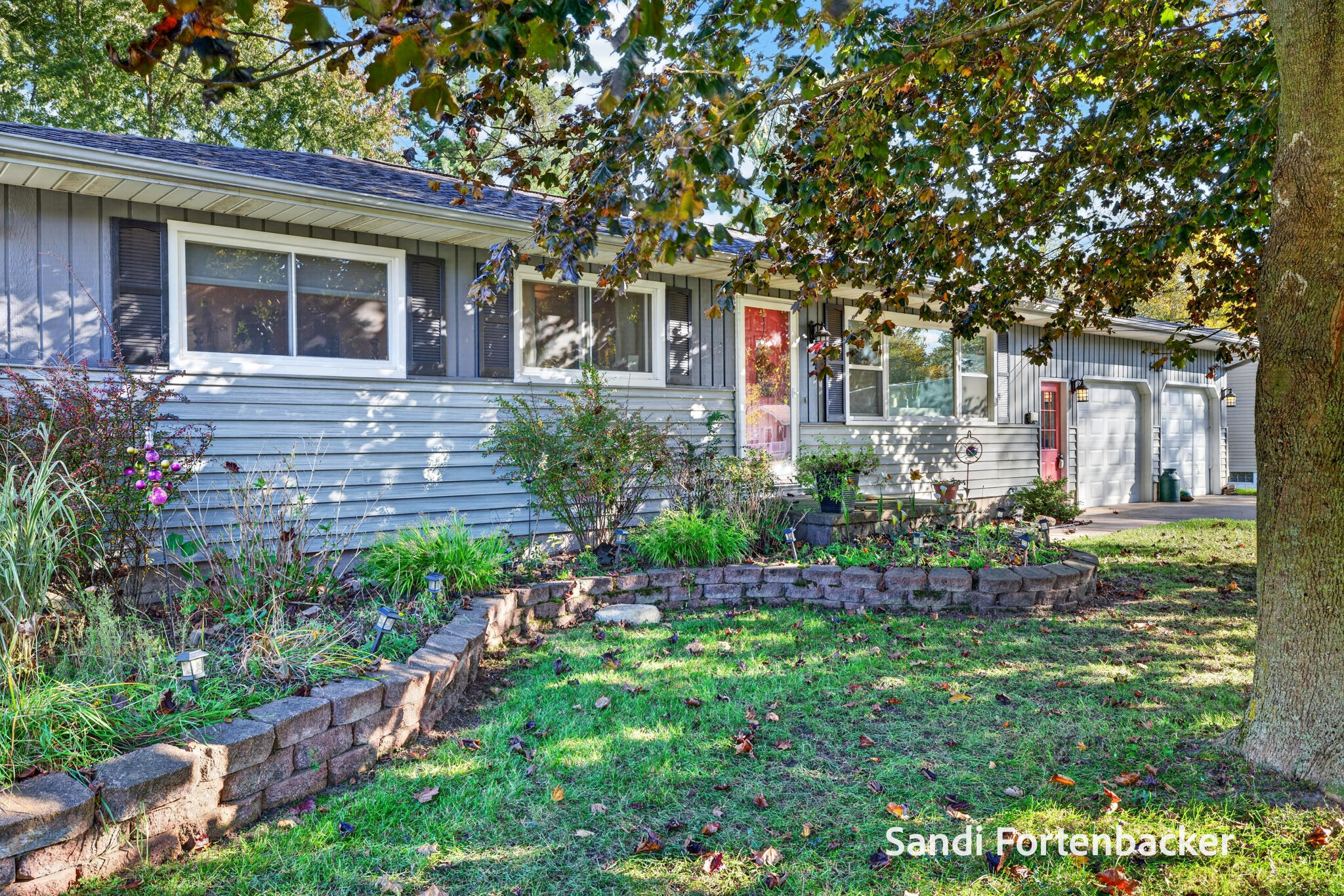 5122 Melmax Street Norton Shores MI 49441