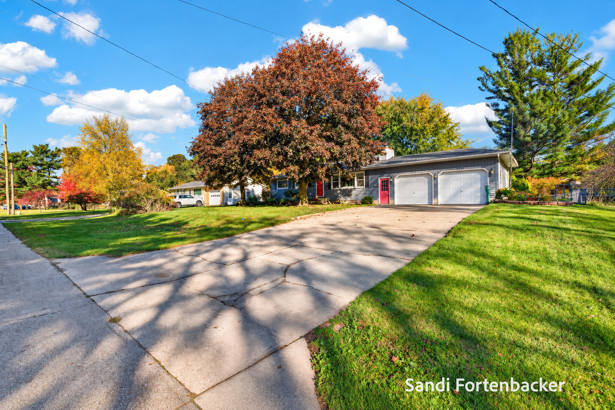 5122 Melmax Street Norton Shores MI 49441