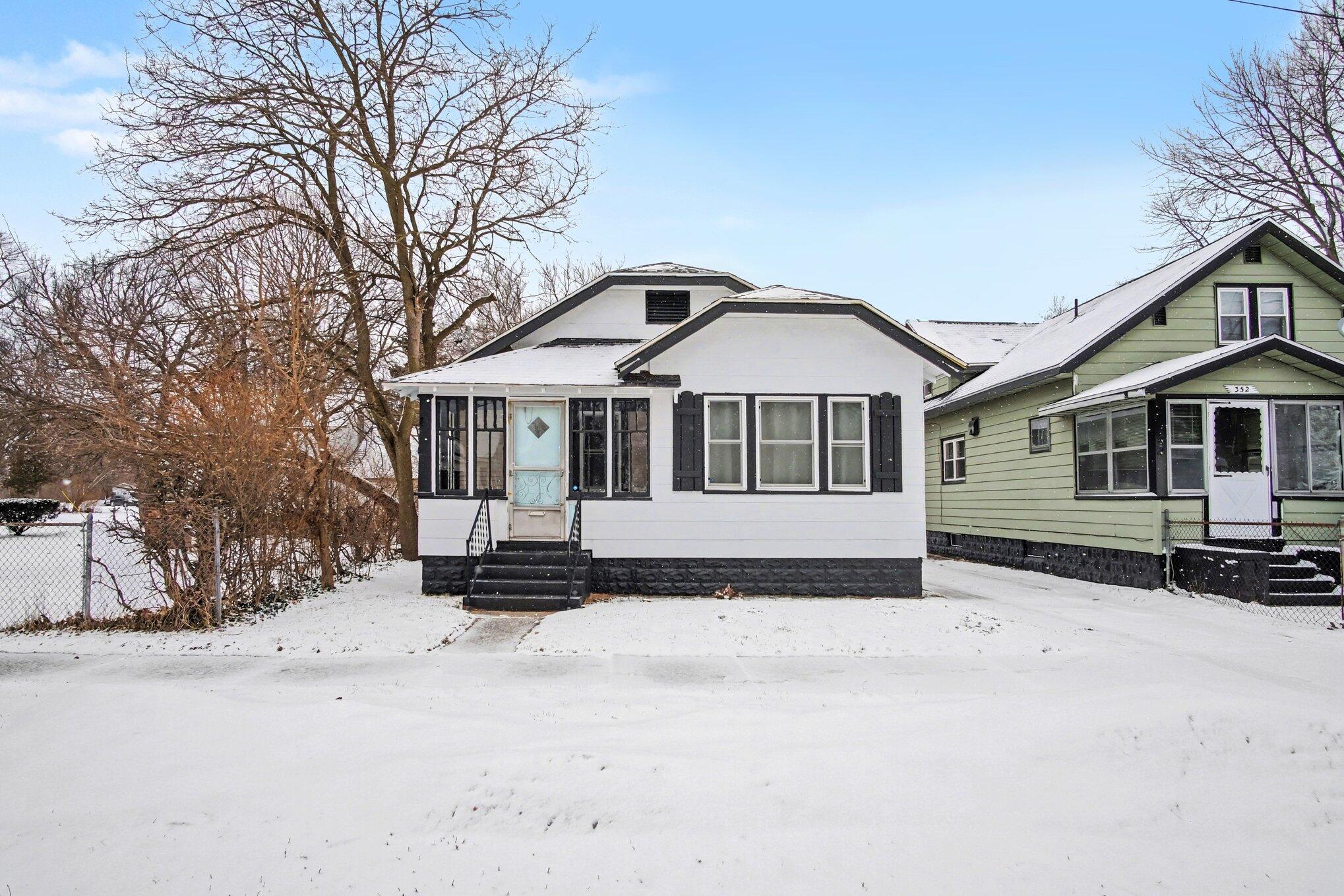 348 Orchard Avenue Muskegon MI 49442