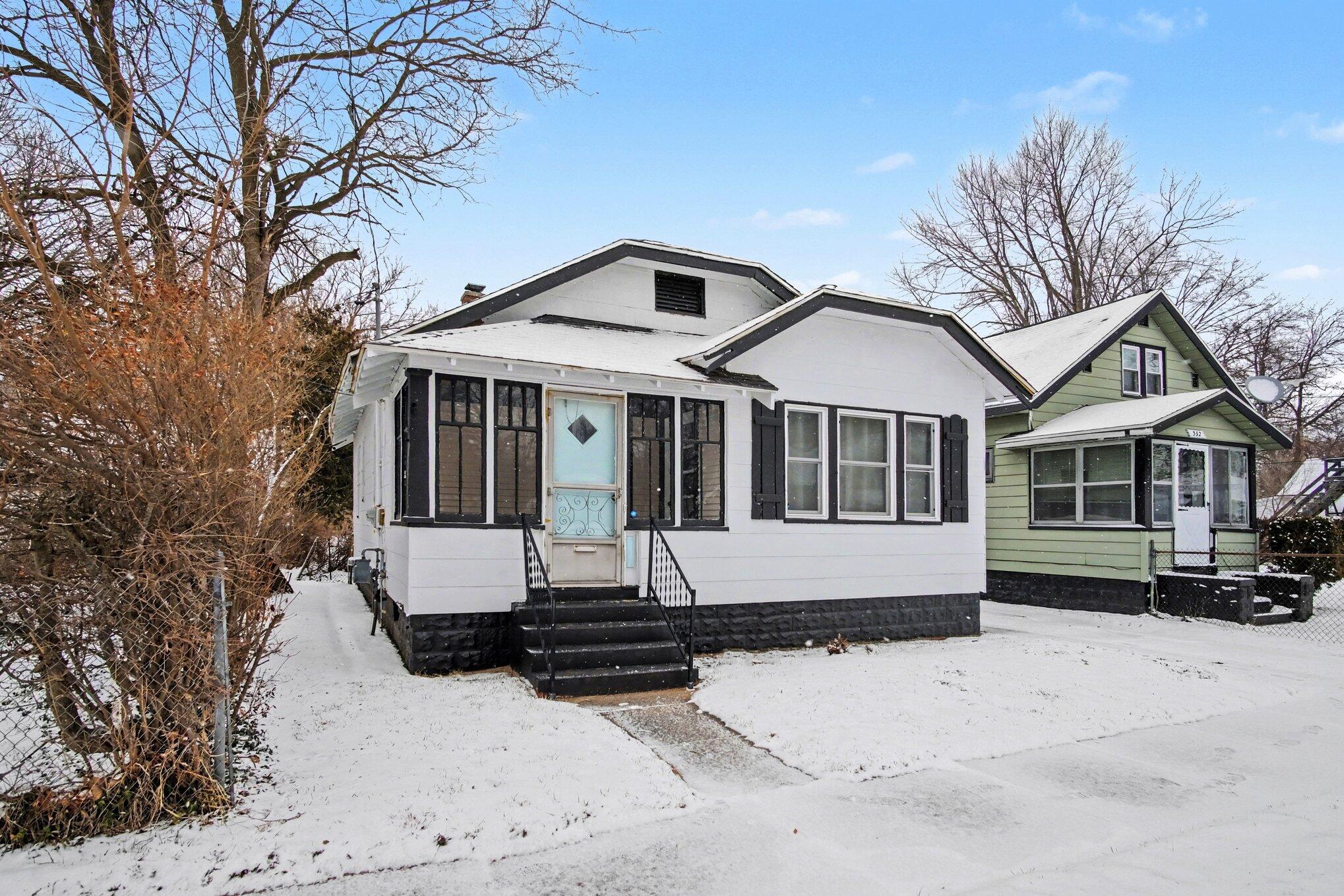 348 Orchard Avenue Muskegon MI 49442