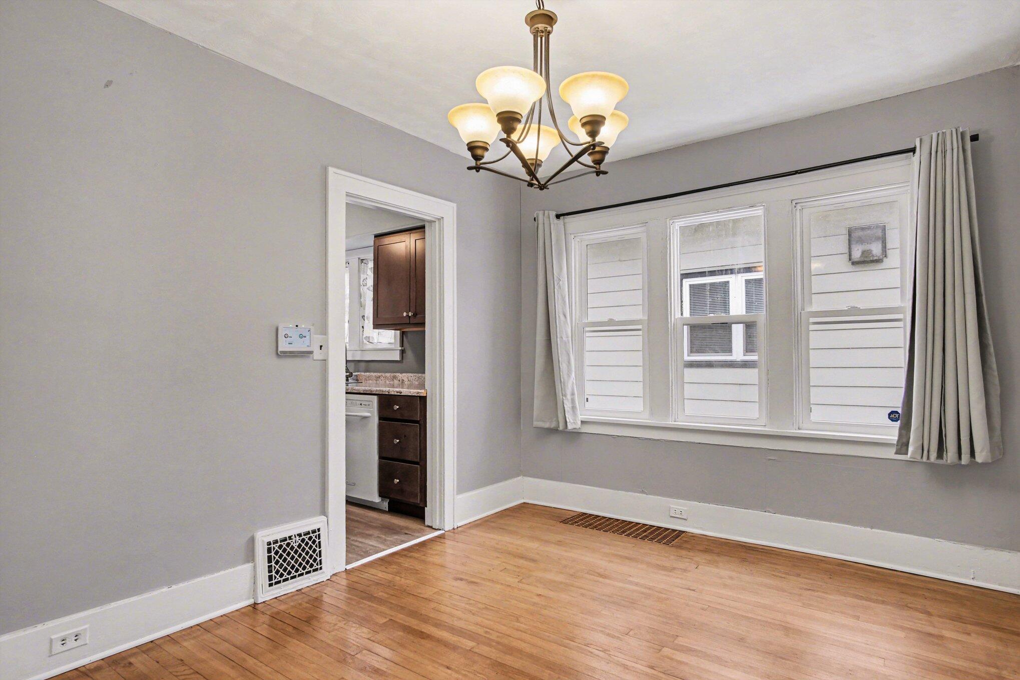 348 Orchard Avenue Muskegon MI 49442