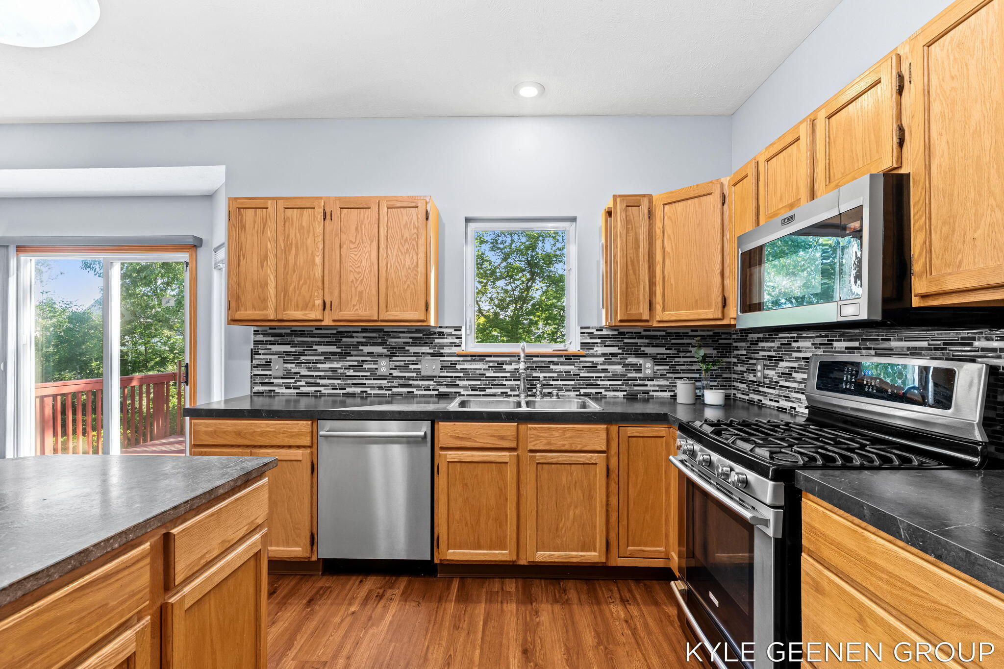 10887 Thornberry Way Zeeland MI 49464