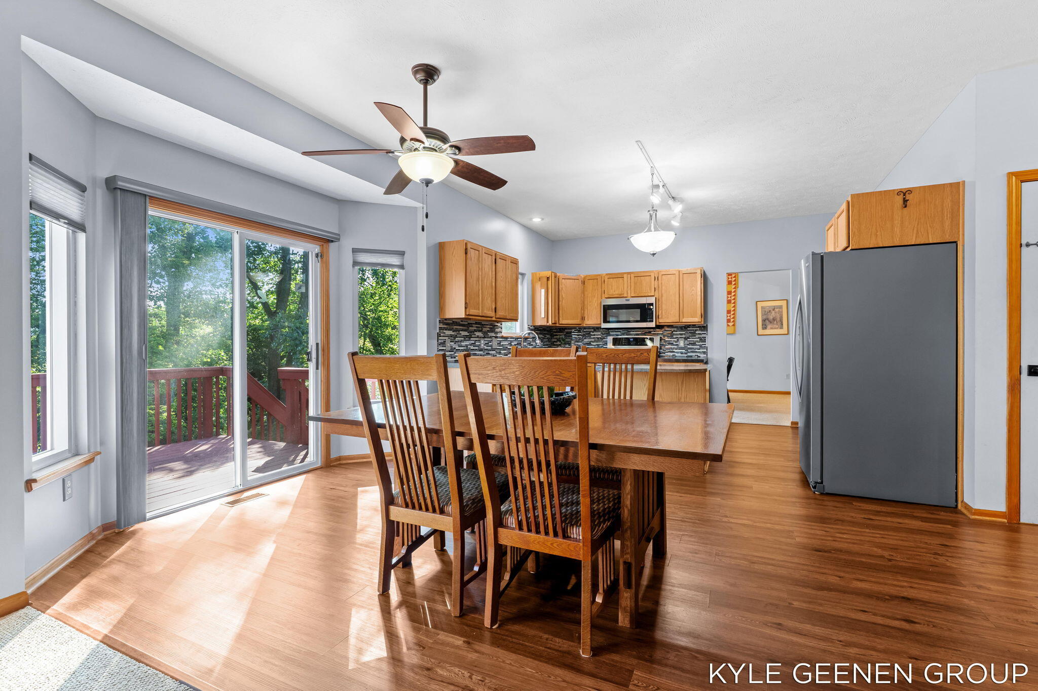 10887 Thornberry Way Zeeland MI 49464