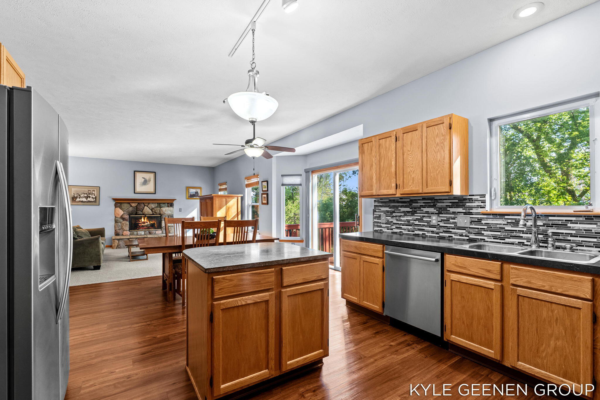 10887 Thornberry Way Zeeland MI 49464