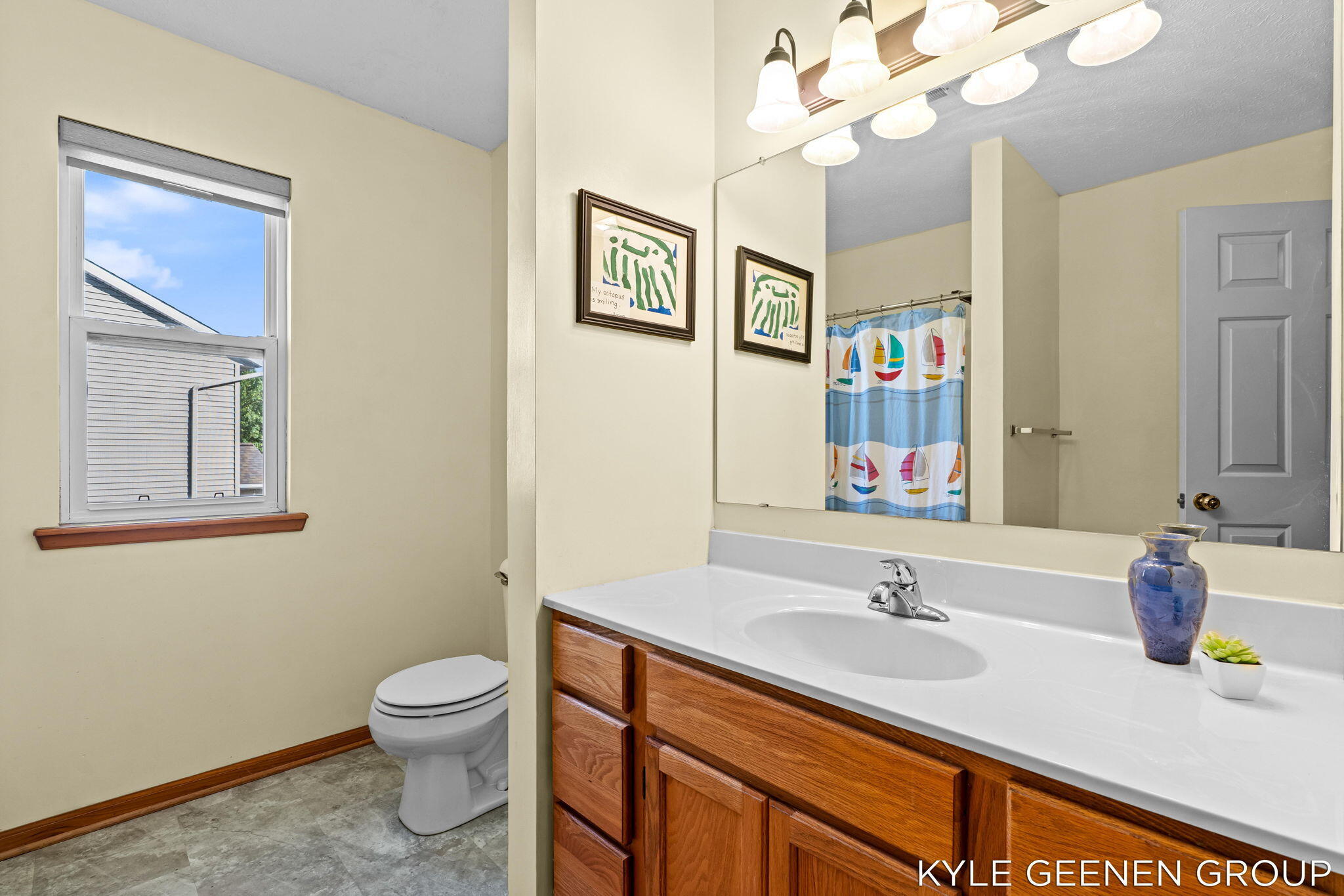 10887 Thornberry Way Zeeland MI 49464