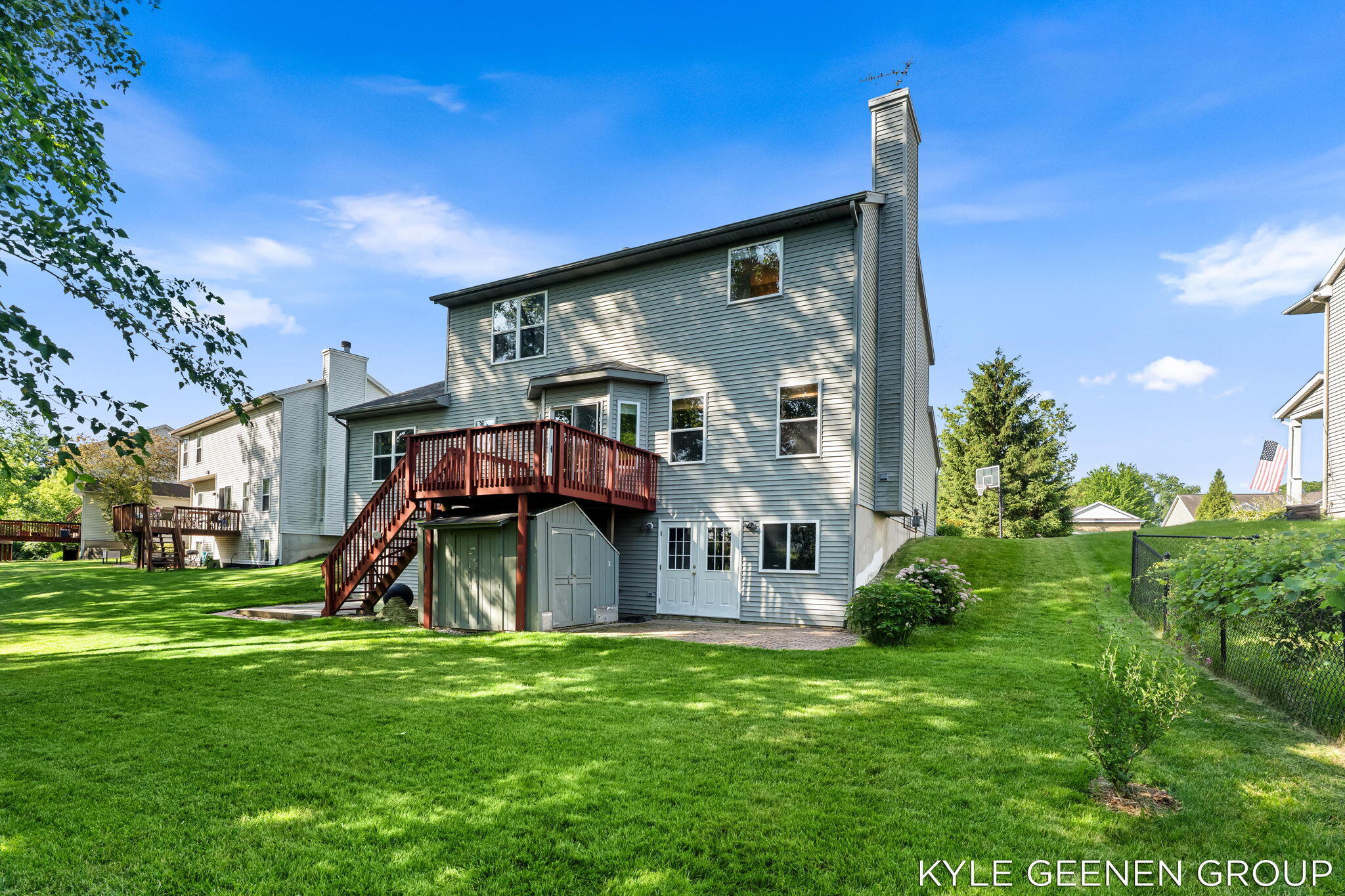 10887 Thornberry Way Zeeland MI 49464