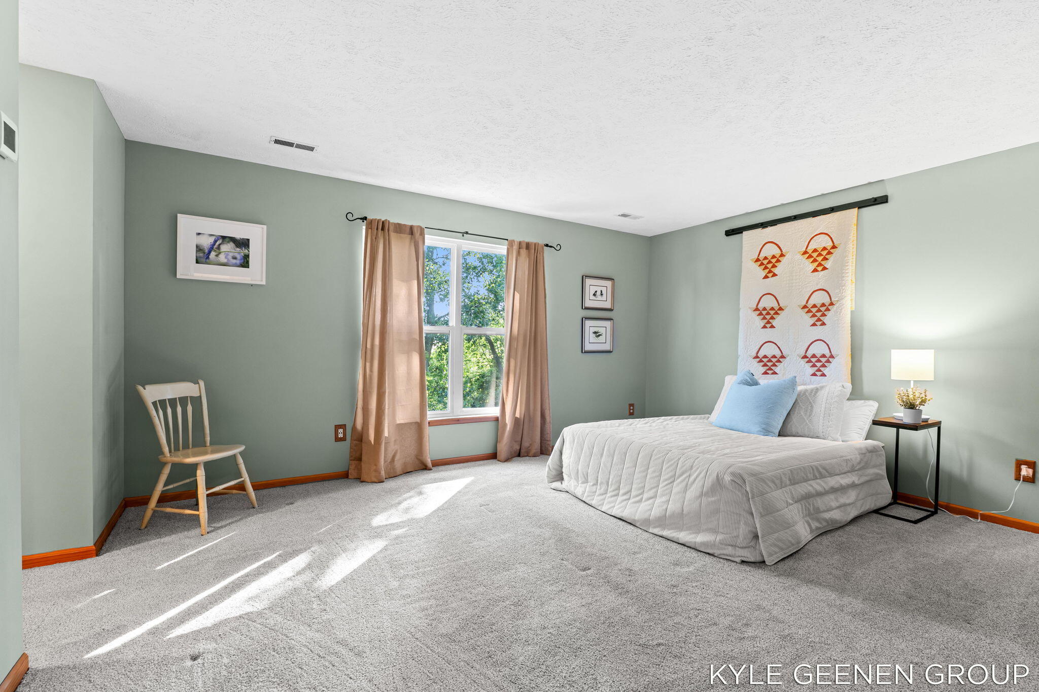 10887 Thornberry Way Zeeland MI 49464