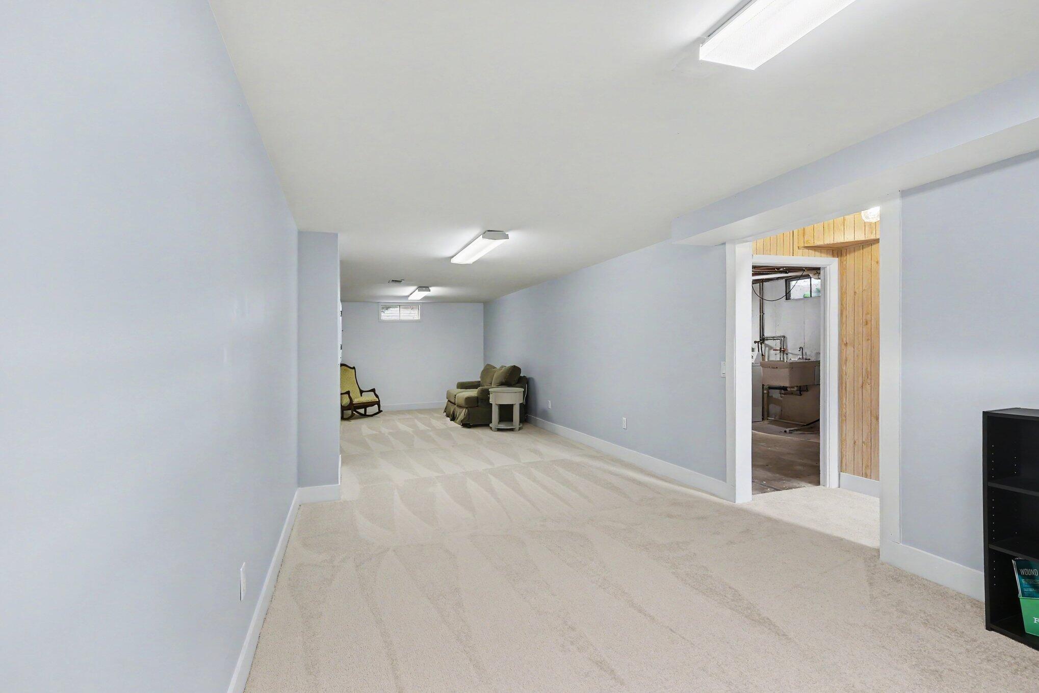 675 Westway Drive NW Grand Rapids MI 49534