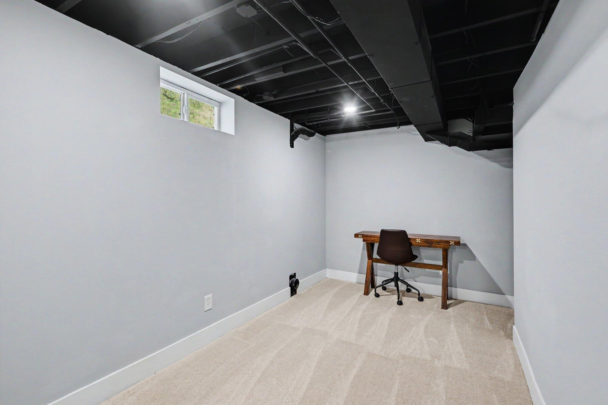 675 Westway Drive NW Grand Rapids MI 49534