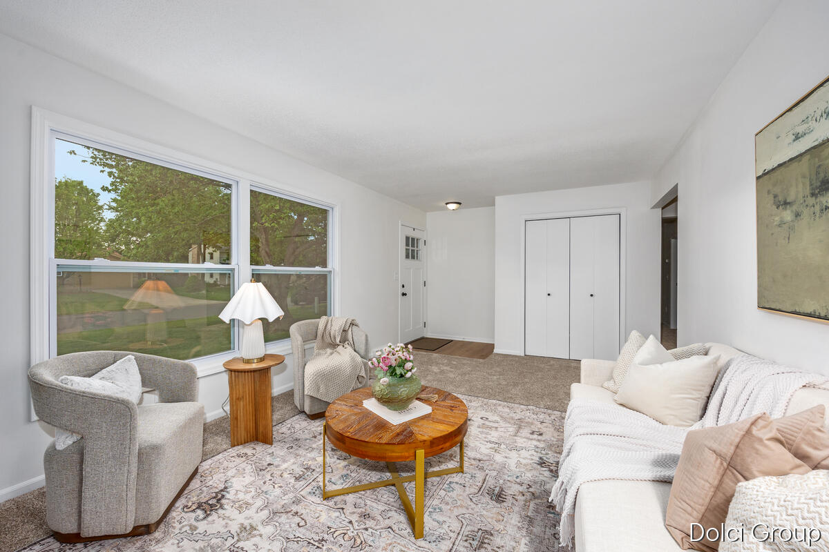 4161 Kings Row Court NW Grand Rapids MI 49534