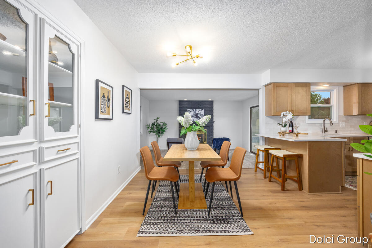 4161 Kings Row Court NW Grand Rapids MI 49534