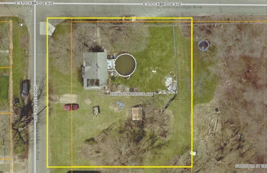 2008 E Stockbridge Avenue Kalamazoo MI 49001