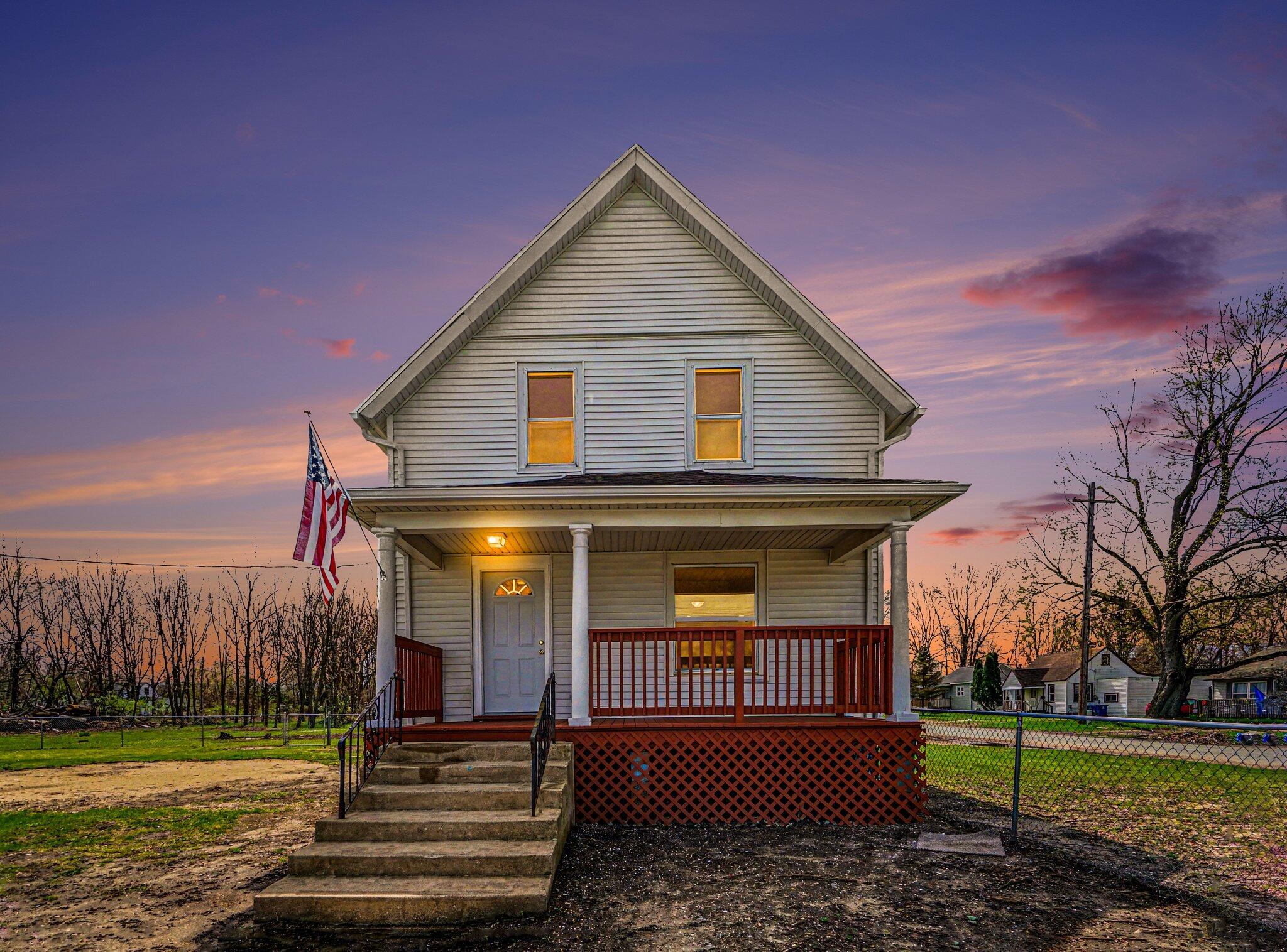 2008 E Stockbridge Avenue Kalamazoo MI 49001