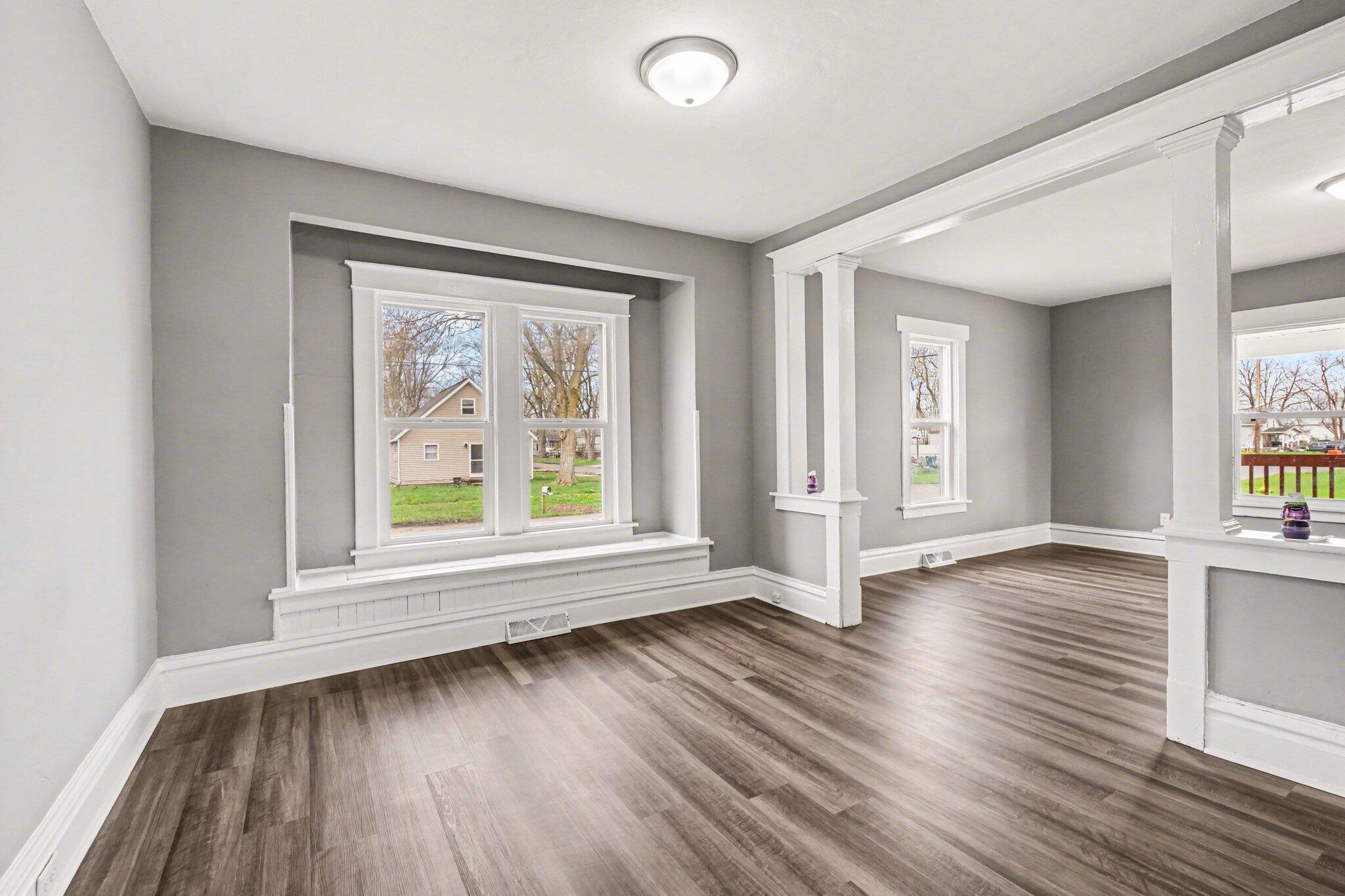 2008 E Stockbridge Avenue Kalamazoo MI 49001