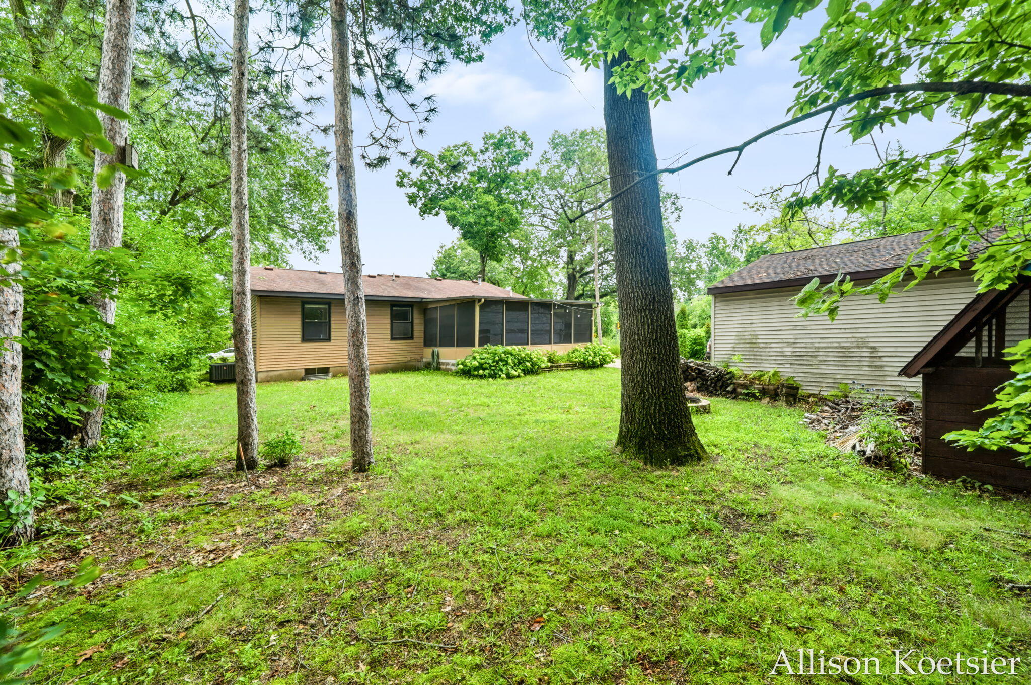 3609 Jupiter Avenue NE Grand Rapids MI 49525