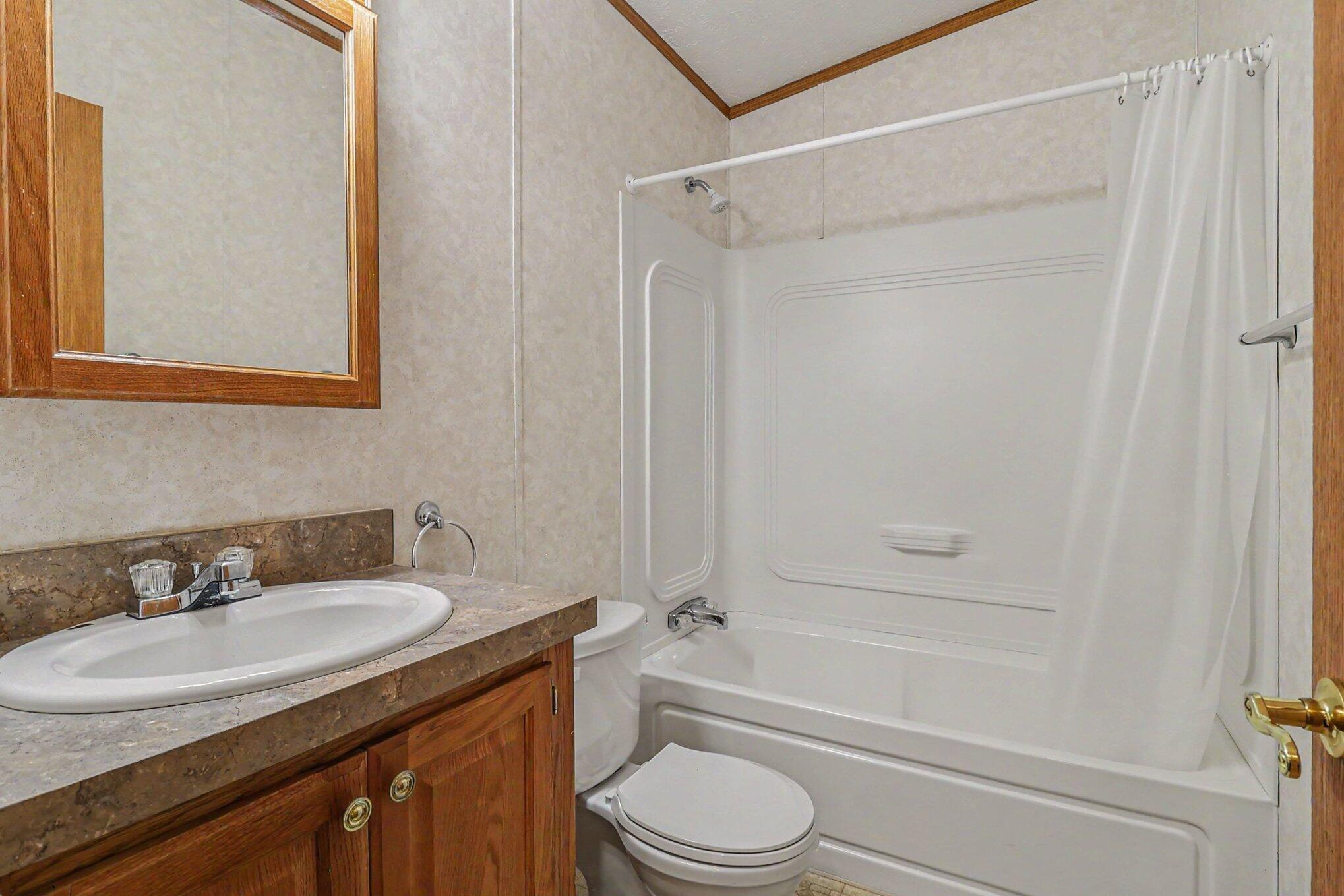 3757 W Woodview Drive Ludington MI 49431