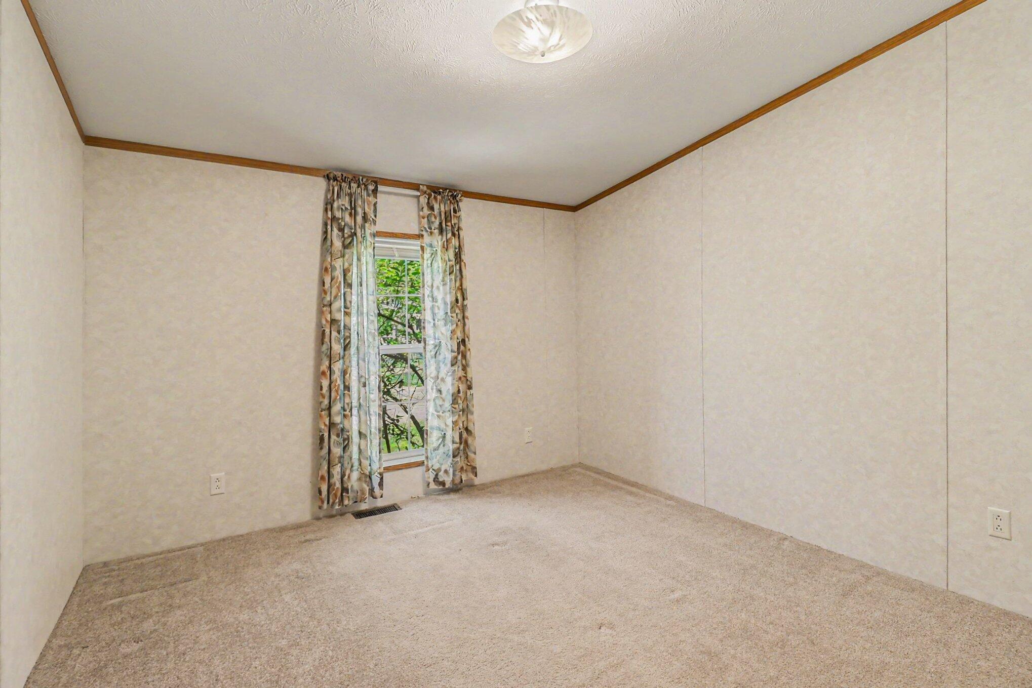 3757 W Woodview Drive Ludington MI 49431